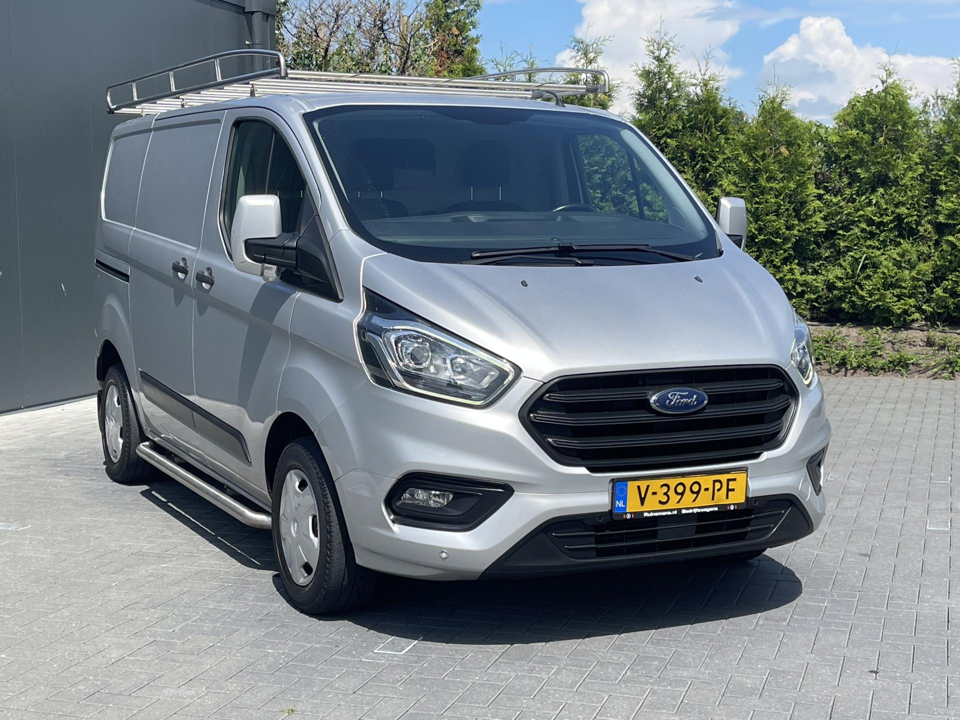 Foto 3 van Ford 2.0 TDCI / L1H1 / AIRCO / CRUISE / IMPERIAAL / TREKHAAK / LED / 3-ZITS / PDC