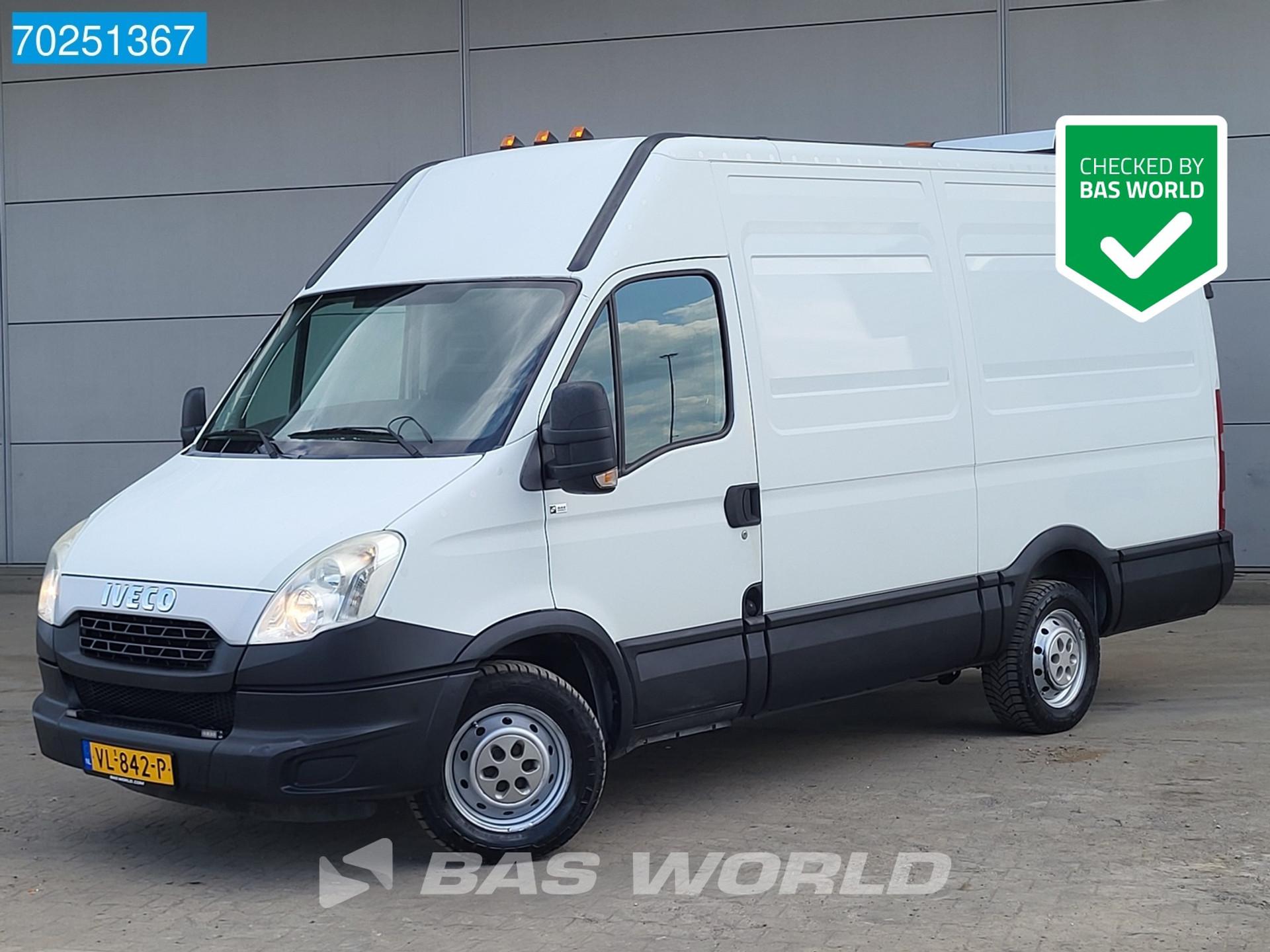 Foto 1 van Iveco 35S13 L2H2 Euro5 Zwaailamp APK 12-2024 12m3