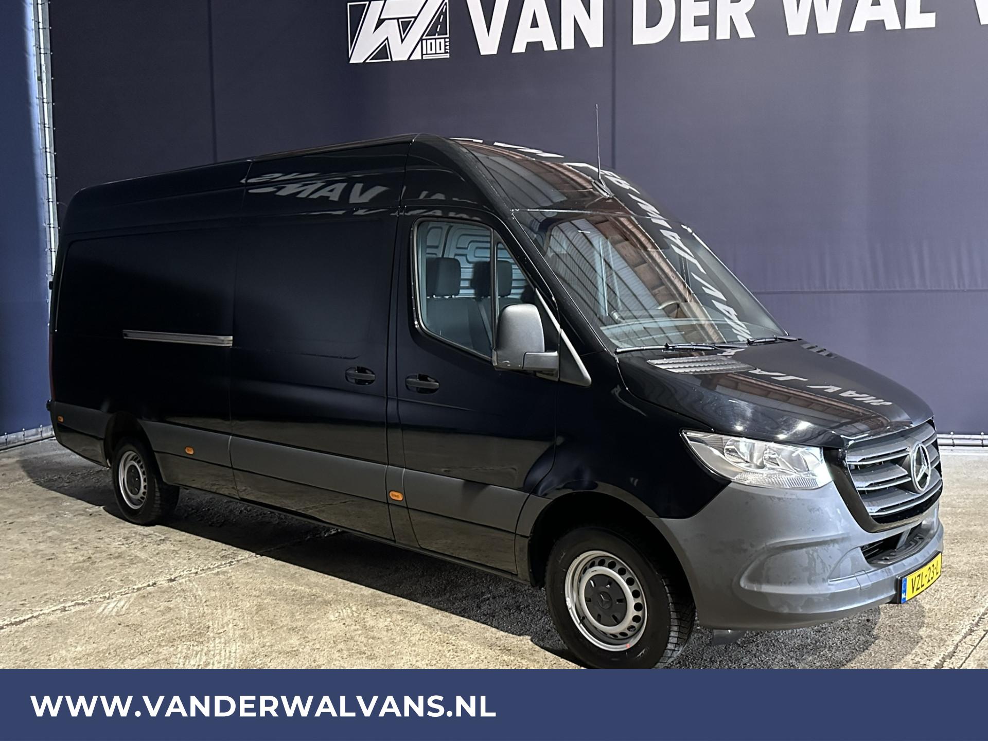Foto 13 van Mercedes-Benz Sprinter 317 CDI 170pk L3H2 Euro6 Airco | Camera | 3500kg Trekhaak | Apple Carplay