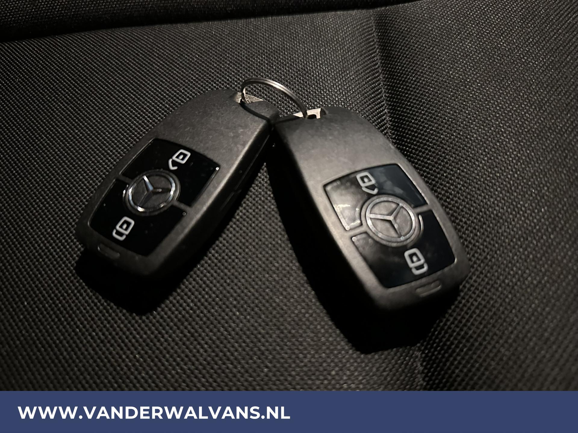 Foto 22 van Mercedes-Benz Sprinter 317 CDI 170pk L3H2 Euro6 Airco | Camera | 3500kg Trekhaak | Apple Carplay