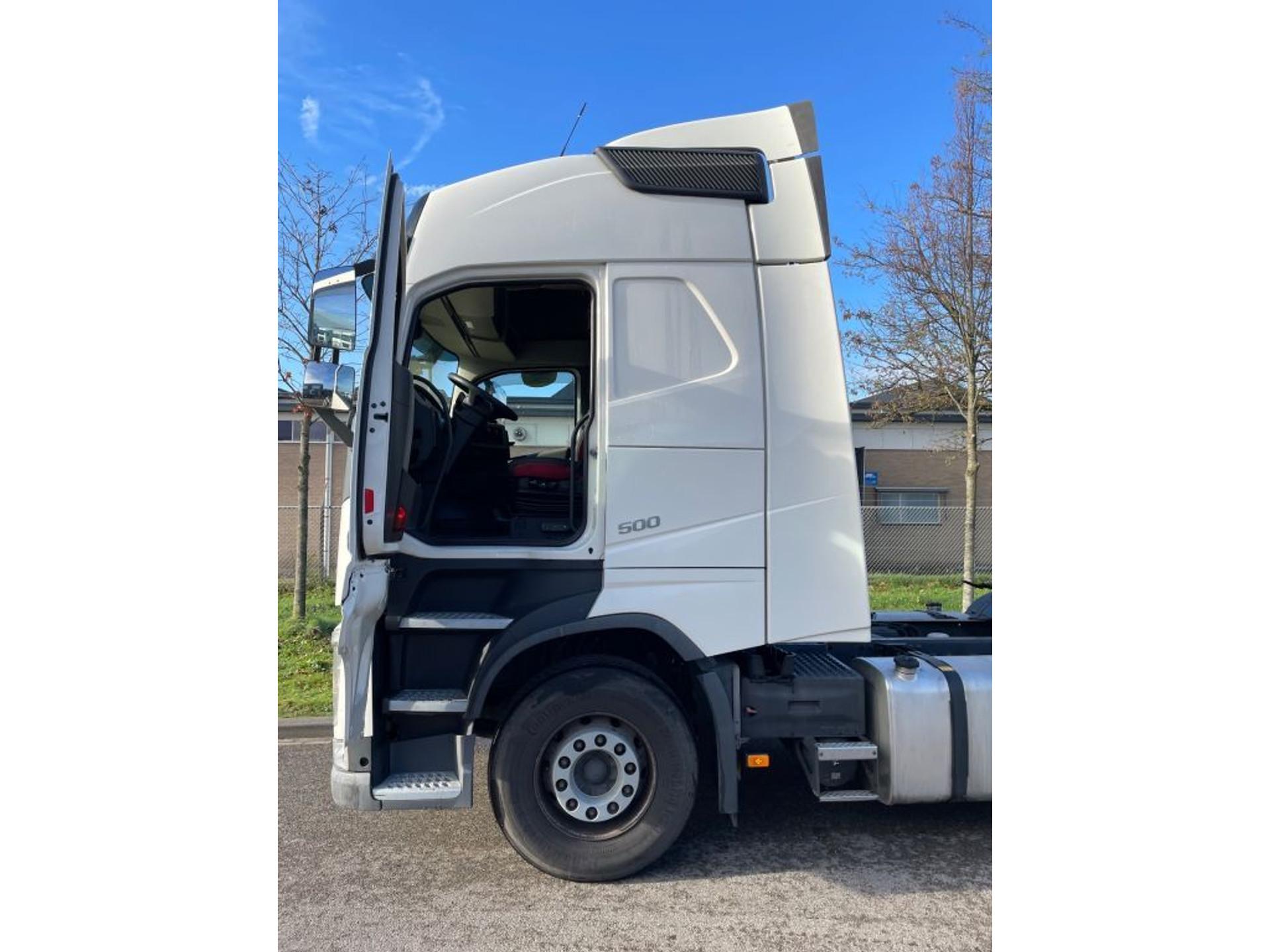 Foto 10 van Volvo FH 500 2017 only 726.000 km