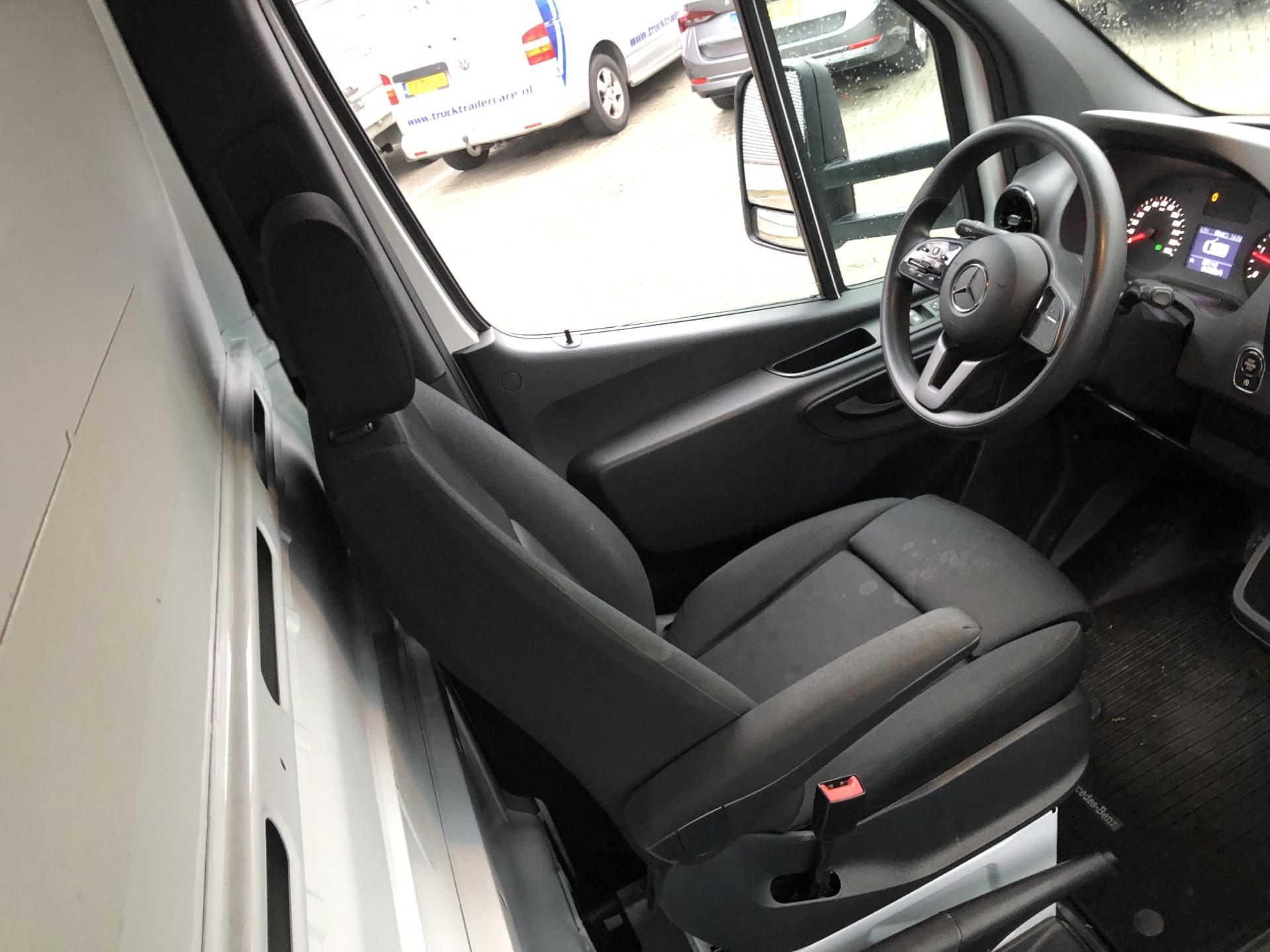 Foto 3 van Mercedes-Benz Sprinter 515 1.9 CDI