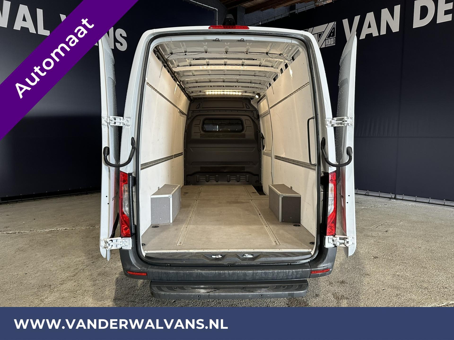 Foto 3 van Mercedes-Benz Sprinter 317CDI 170pk 9G-Tronic Automaat L3H2 Fabrieksgarantie Euro6 Airco | Cruisecontrol | Camera