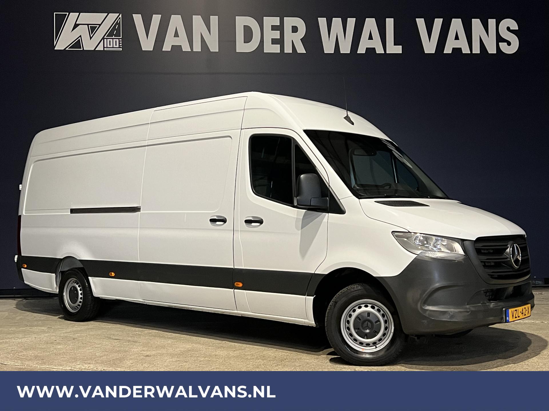 Foto 1 van Mercedes-Benz Sprinter 315 CDI 150pk L3H2 Euro6 ** Airco | Cruisecontrol | Camera | Stoelverwarming