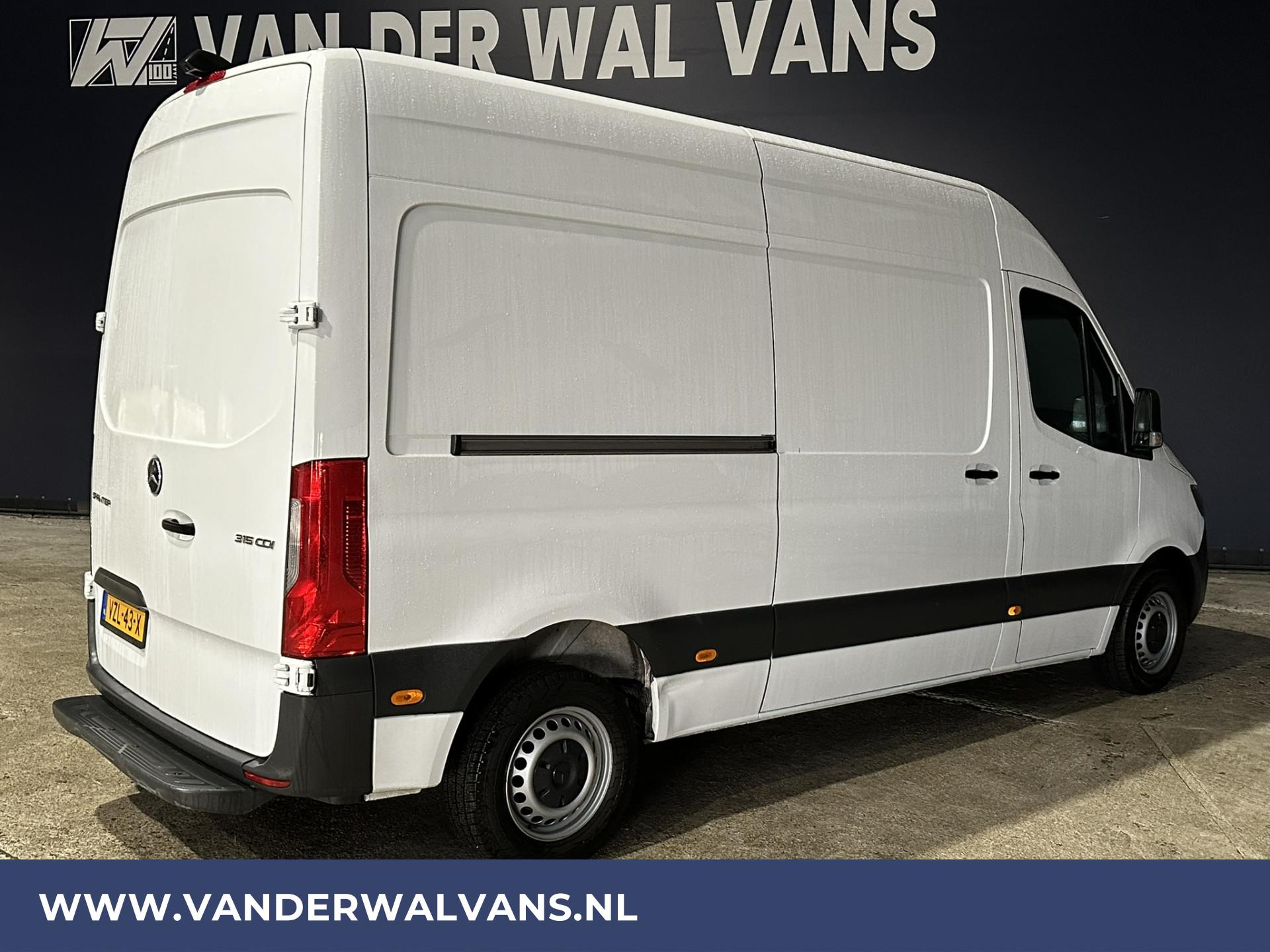 Foto 13 van Mercedes-Benz Sprinter 315CDI 150pk L2H2 Fabrieksgarantie Euro6 Airco | Cruisecontrol | Camera