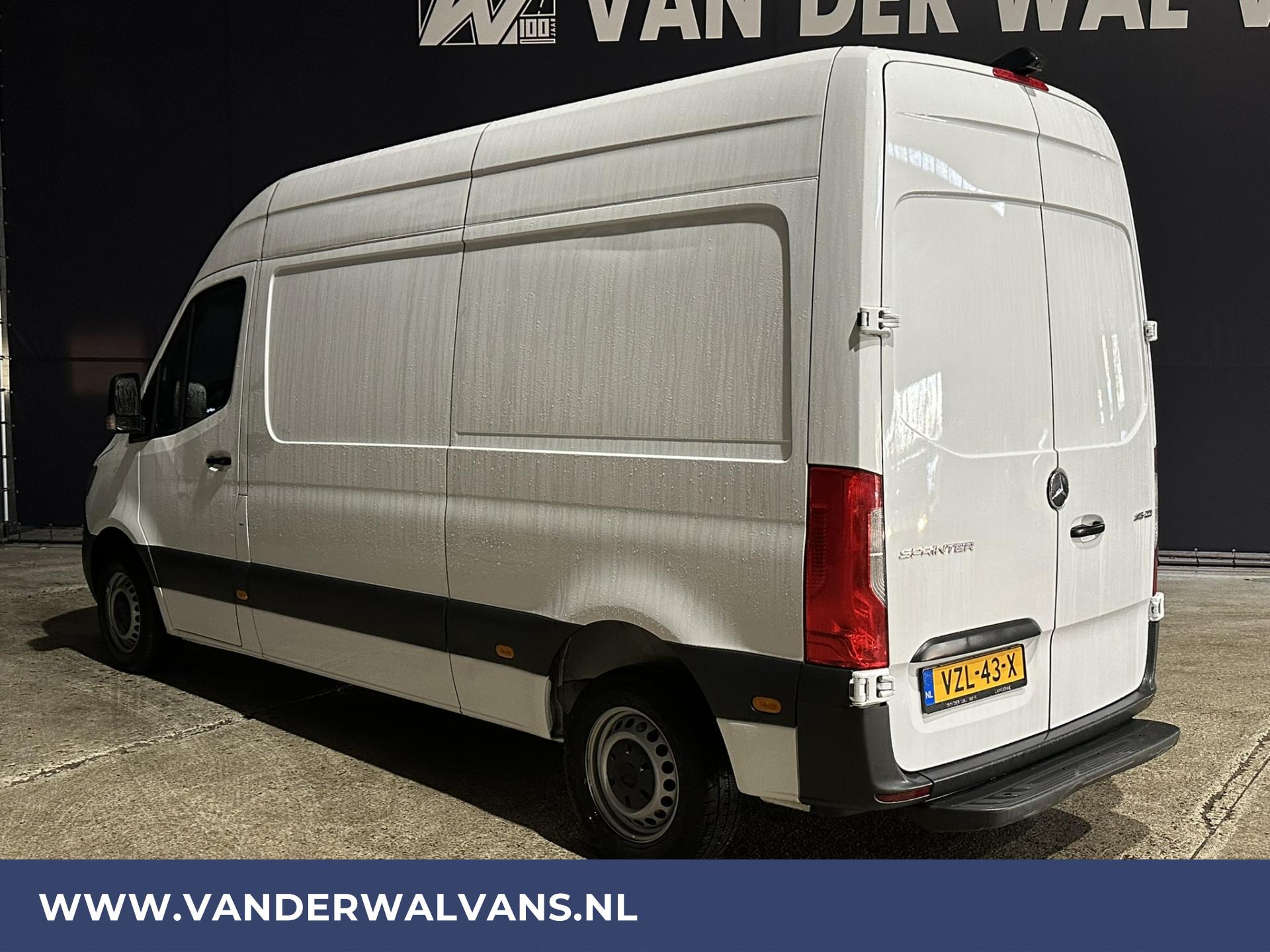 Foto 2 van Mercedes-Benz Sprinter 315CDI 150pk L2H2 Fabrieksgarantie Euro6 Airco | Cruisecontrol | Camera