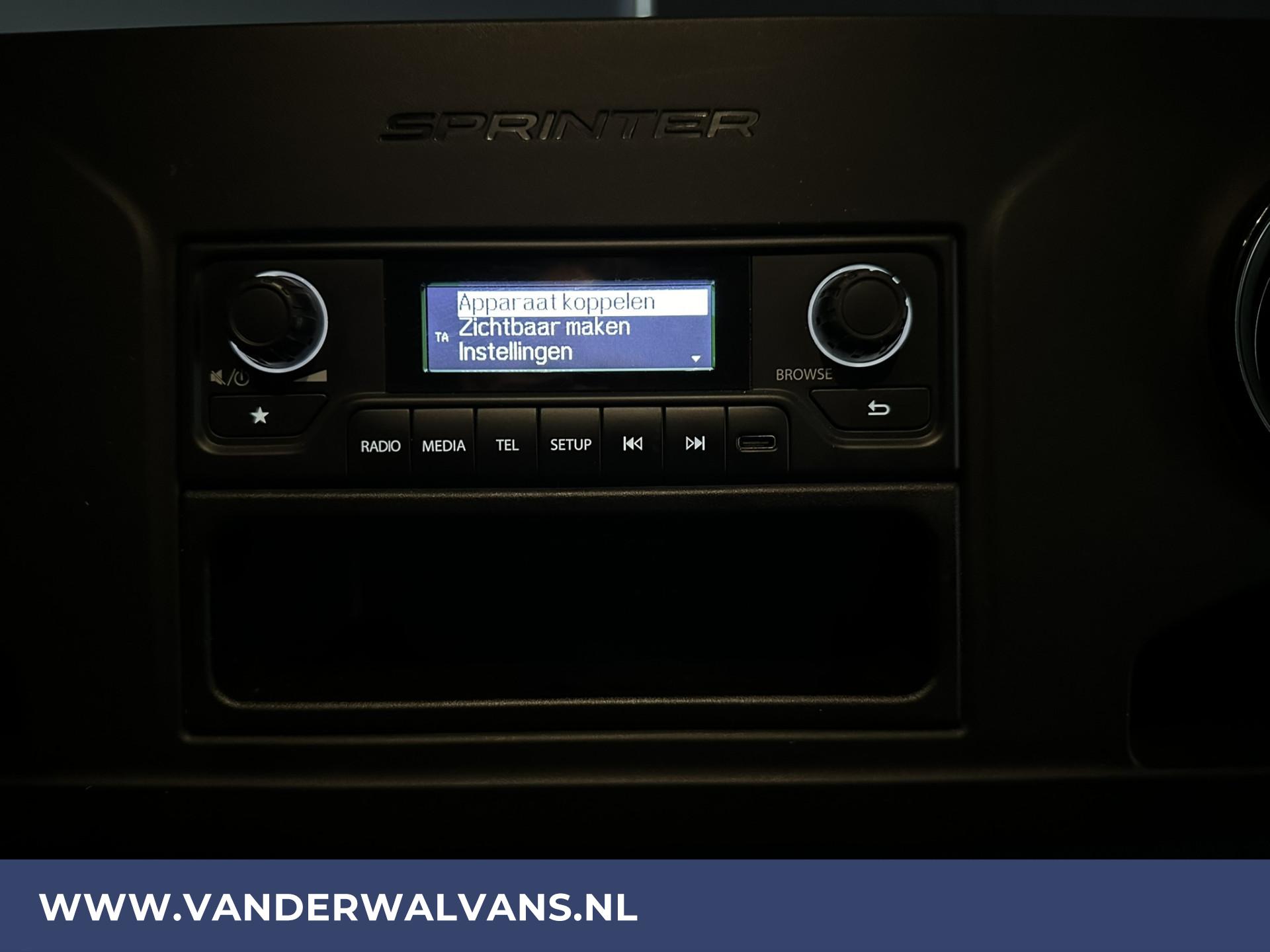 Foto 7 van Mercedes-Benz Sprinter 315CDI 150pk L2H2 Fabrieksgarantie Euro6 Airco | Cruisecontrol | Camera