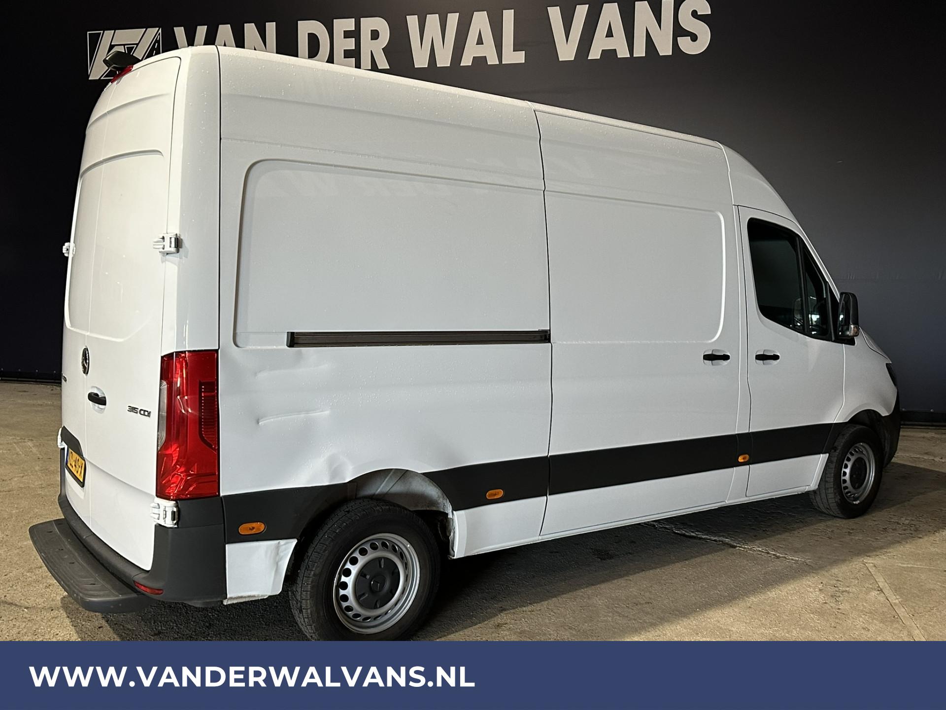 Foto 12 van Mercedes-Benz Sprinter 315 CDI 150pk L2H2 Fabrieksgarantie Euro6 Airco | Camera | Cruisecontrol