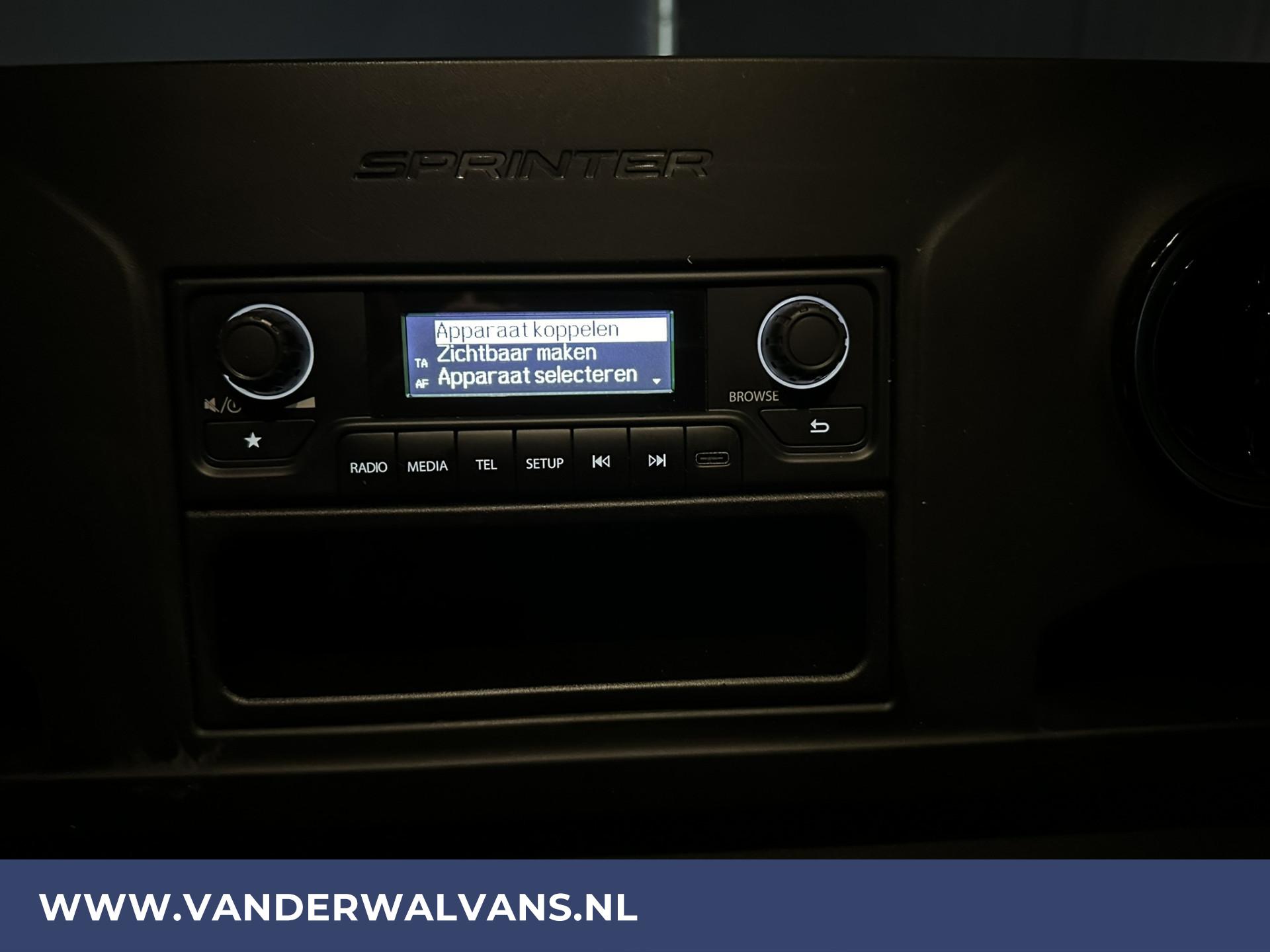 Foto 15 van Mercedes-Benz Sprinter 315 CDI 150pk L2H2 Fabrieksgarantie Euro6 Airco | Camera | Cruisecontrol