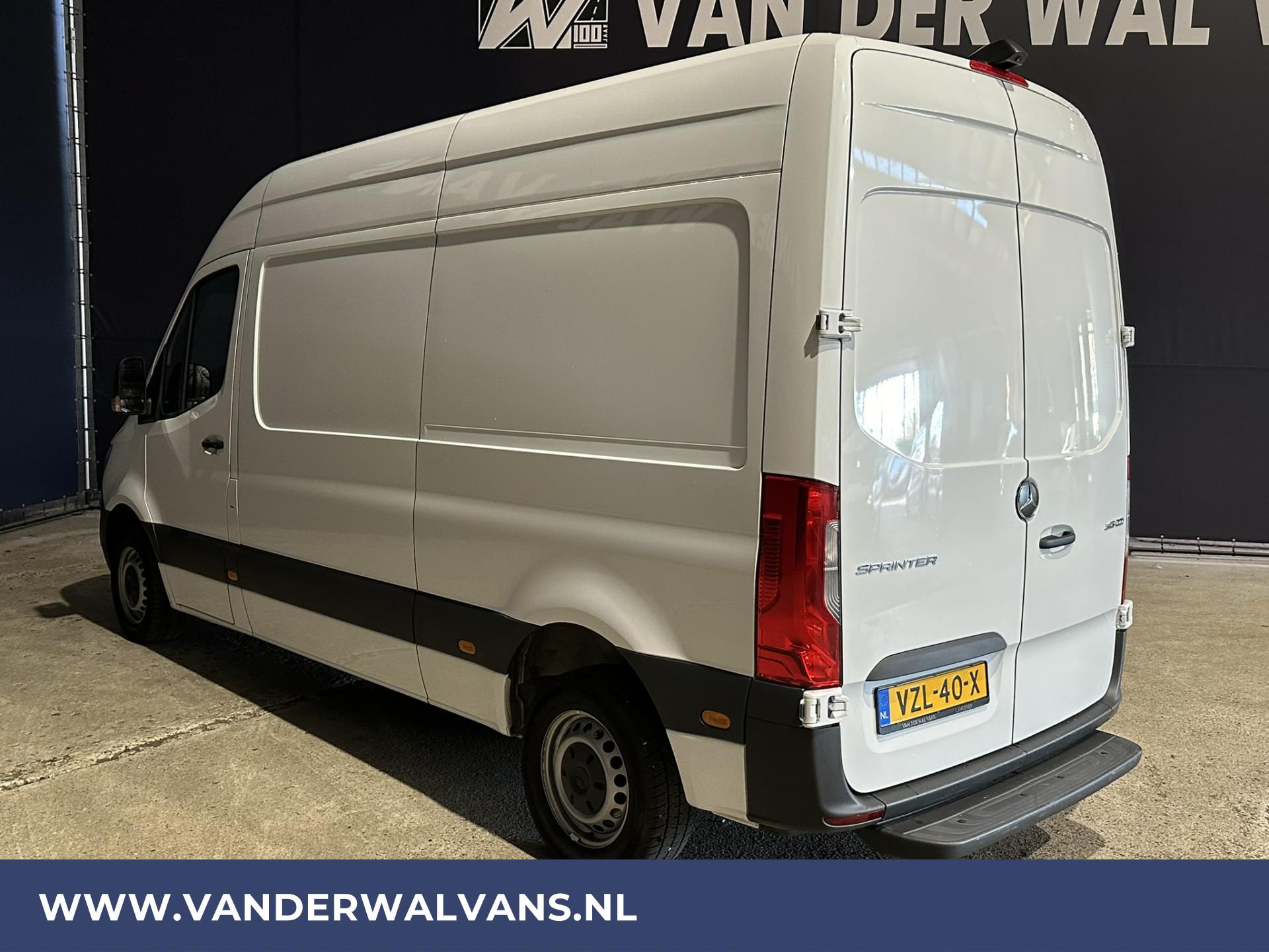 Foto 2 van Mercedes-Benz Sprinter 315 CDI 150pk L2H2 Fabrieksgarantie Euro6 Airco | Camera | Cruisecontrol