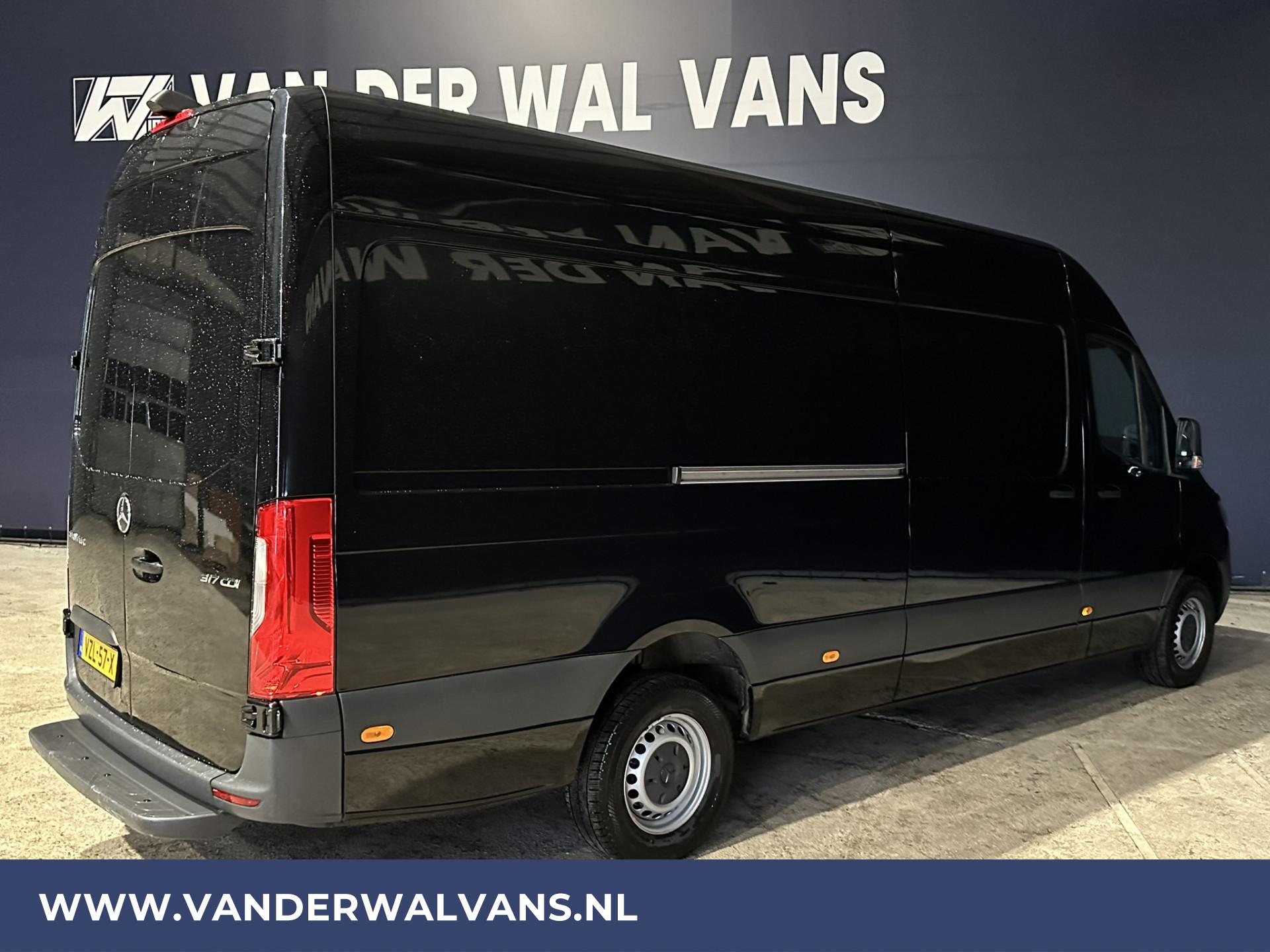 Foto 4 van Mercedes-Benz 317 CDI 170pk L3H2 Euro6 Airco | Camera | Apple Carplay | Cruisecontrol