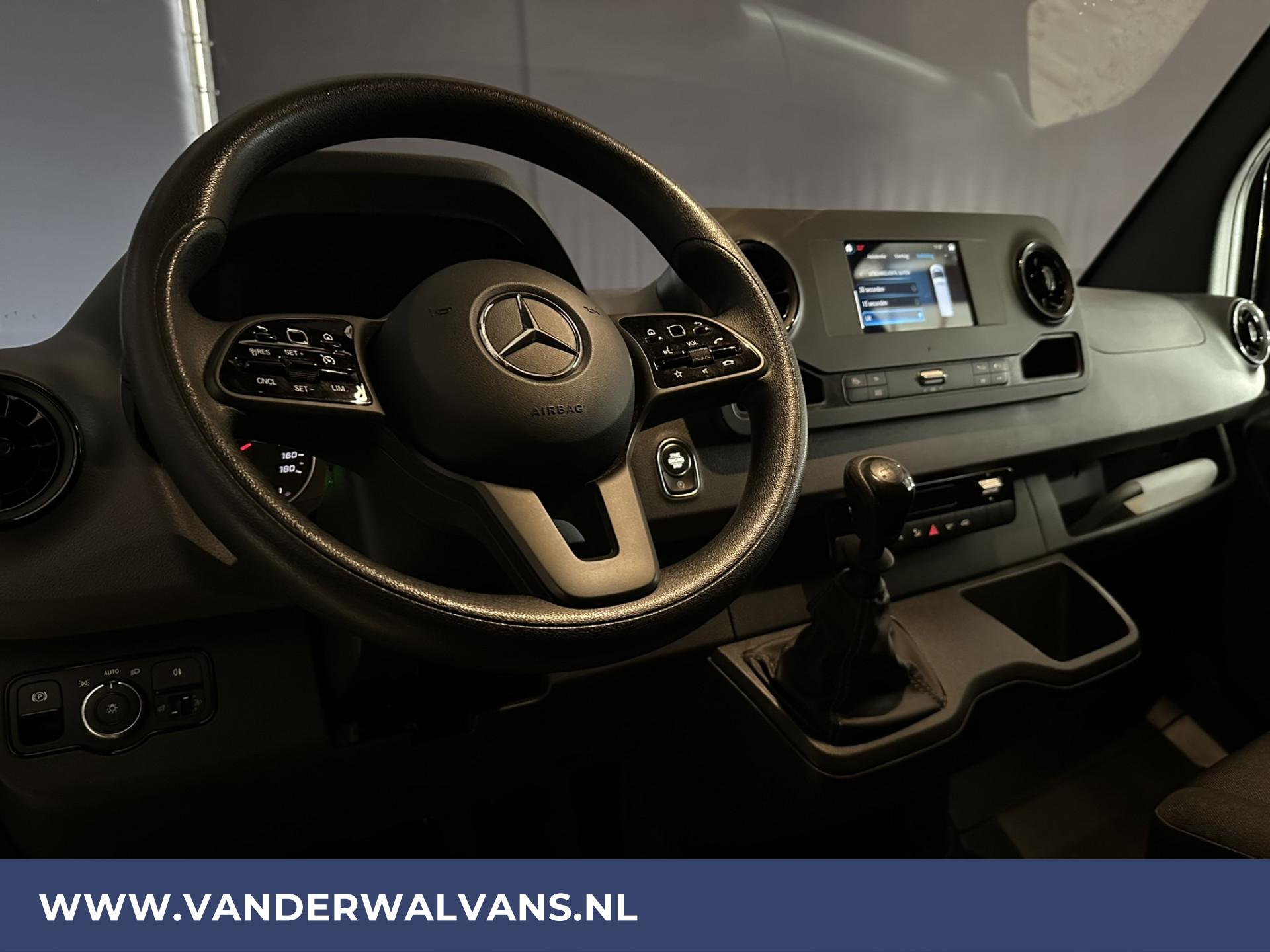 Foto 17 van Mercedes-Benz Sprinter 317CDI 170pk L2H2 Euro6 Airco | Cruisecontrol | Camera