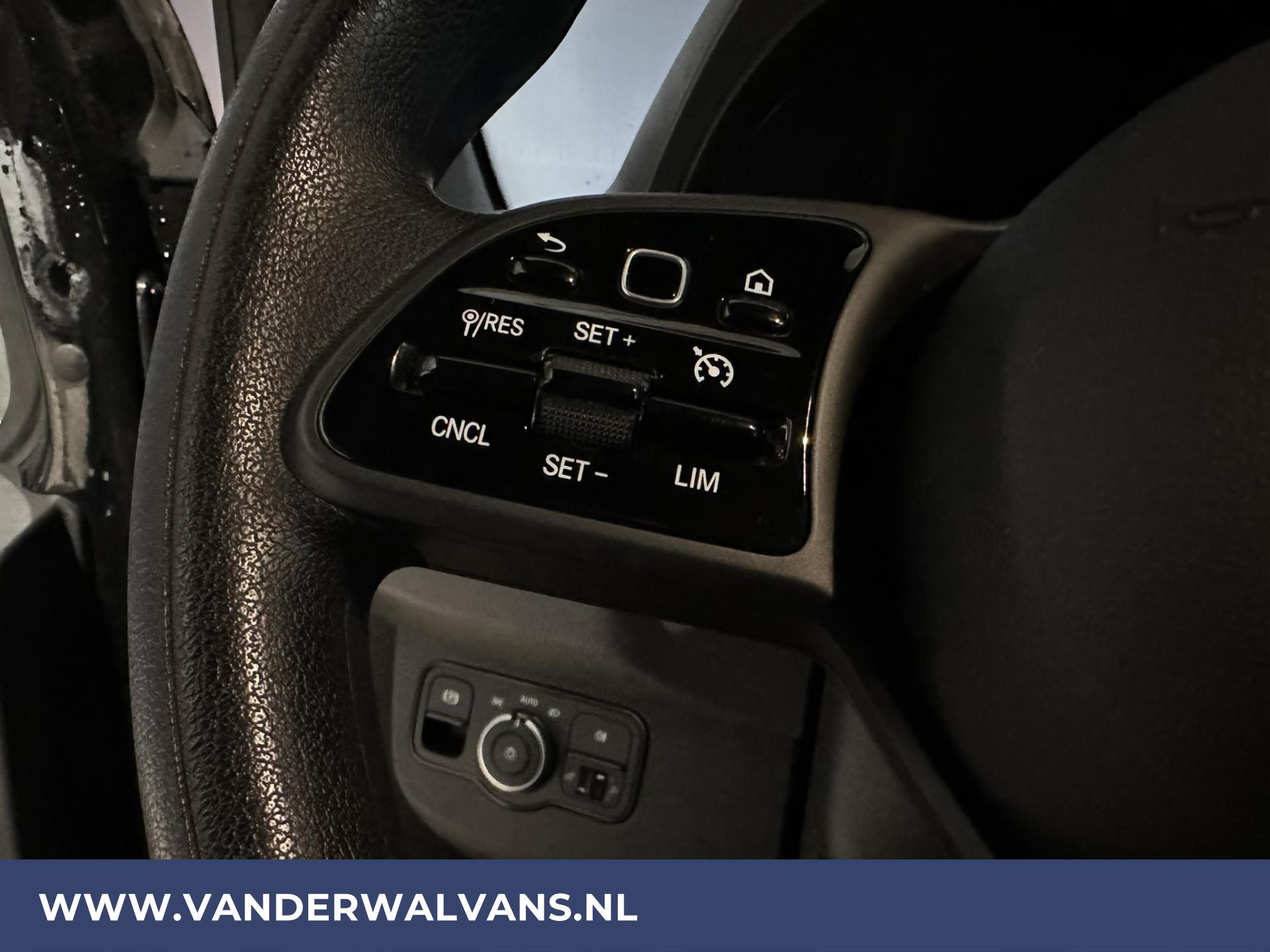 Foto 5 van Mercedes-Benz Sprinter 317CDI 170pk L2H2 Euro6 Airco | Cruisecontrol | Camera