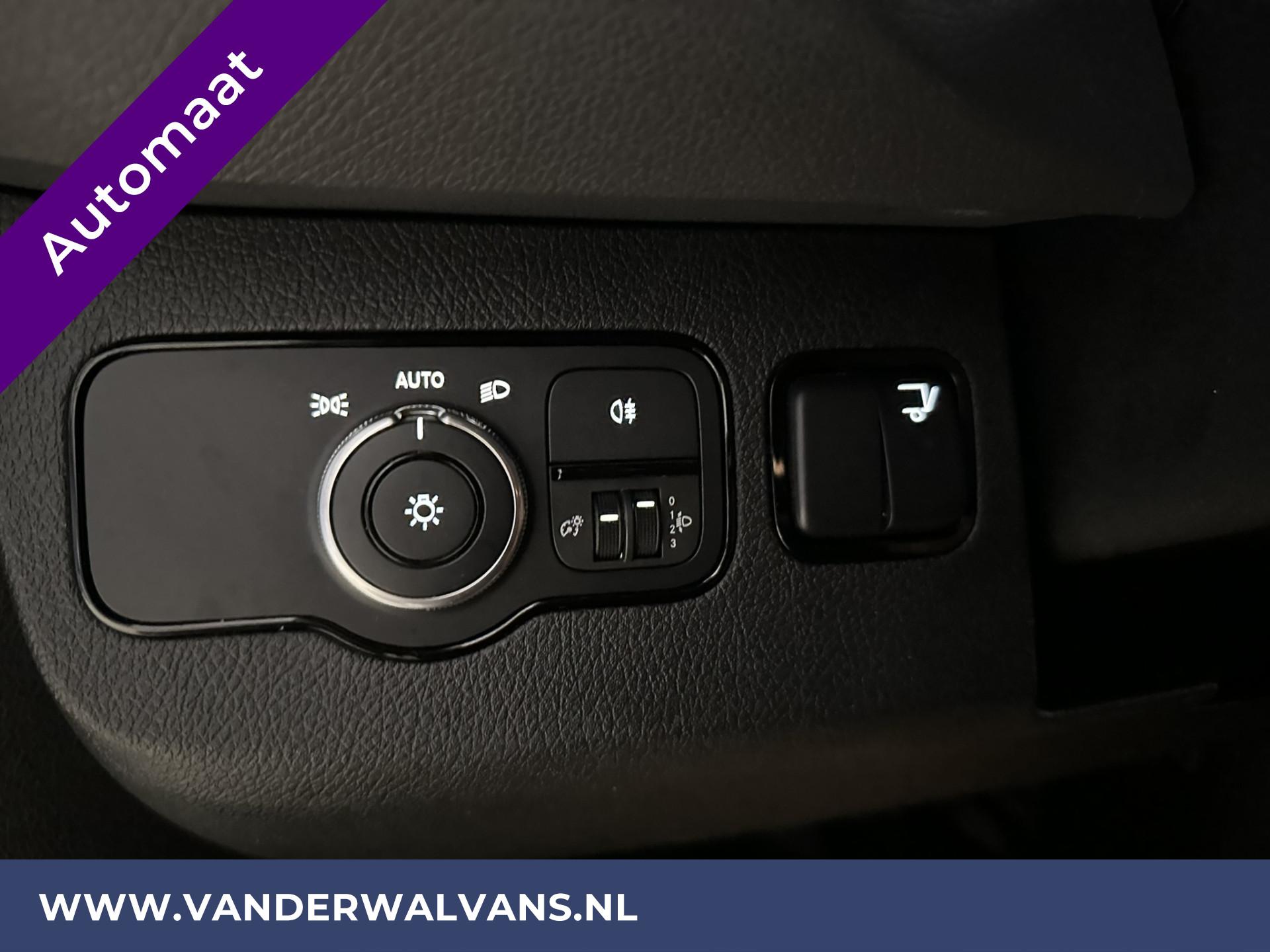 Foto 19 van Mercedes-Benz Sprinter 316 CDI 163pk AUTOMAAT Bakwagen + Laadklep Euro6 Airco | Camera | Apple Carplay