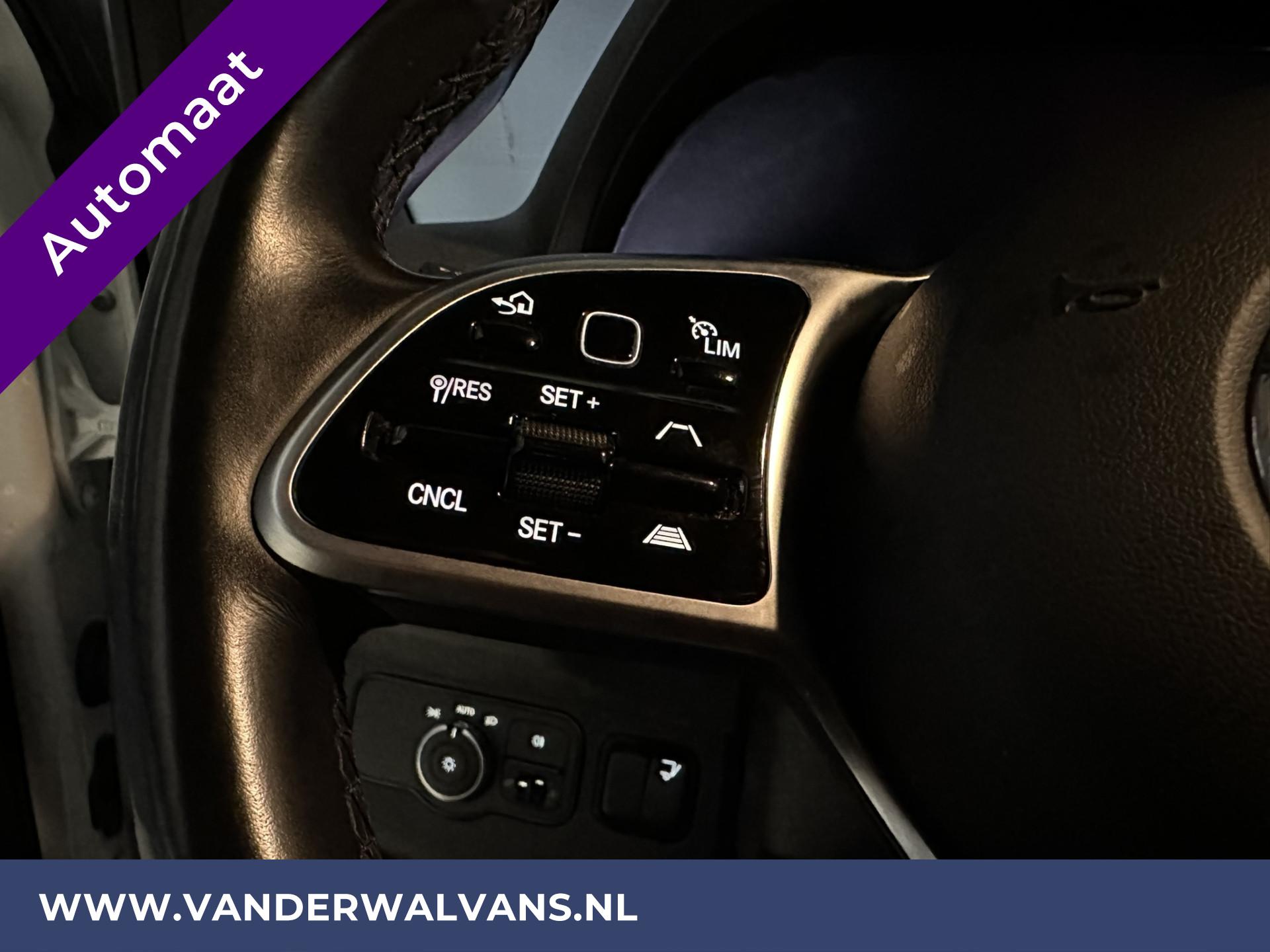 Foto 9 van Mercedes-Benz Sprinter 316 CDI 163pk AUTOMAAT Bakwagen + Laadklep Euro6 Airco | Camera | Apple Carplay