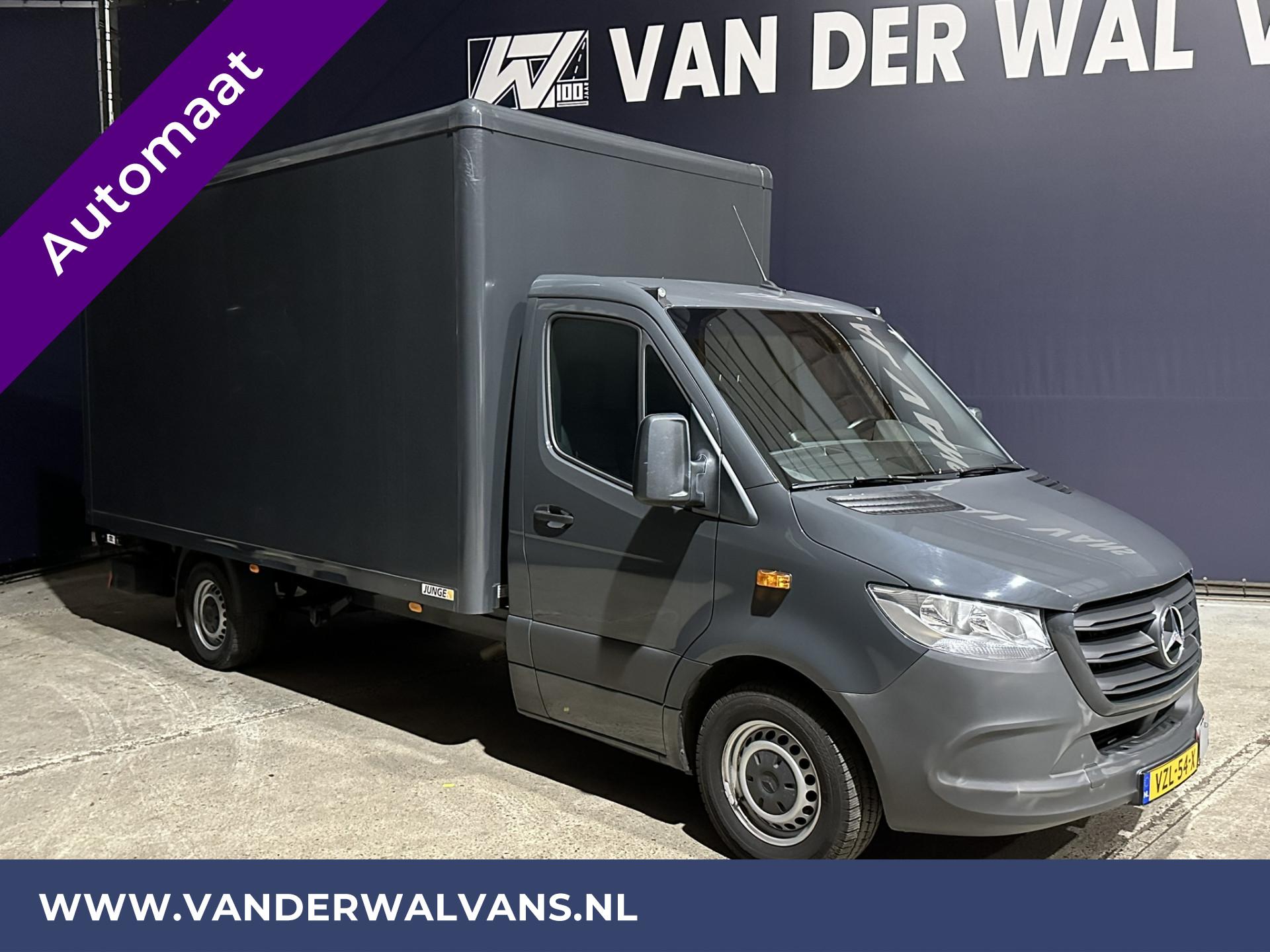 Foto 12 van Mercedes-Benz Sprinter 316 CDI 163pk Automaat Bakwagen + Laadklep Euro6 Airco | Camera | Apple Carplay