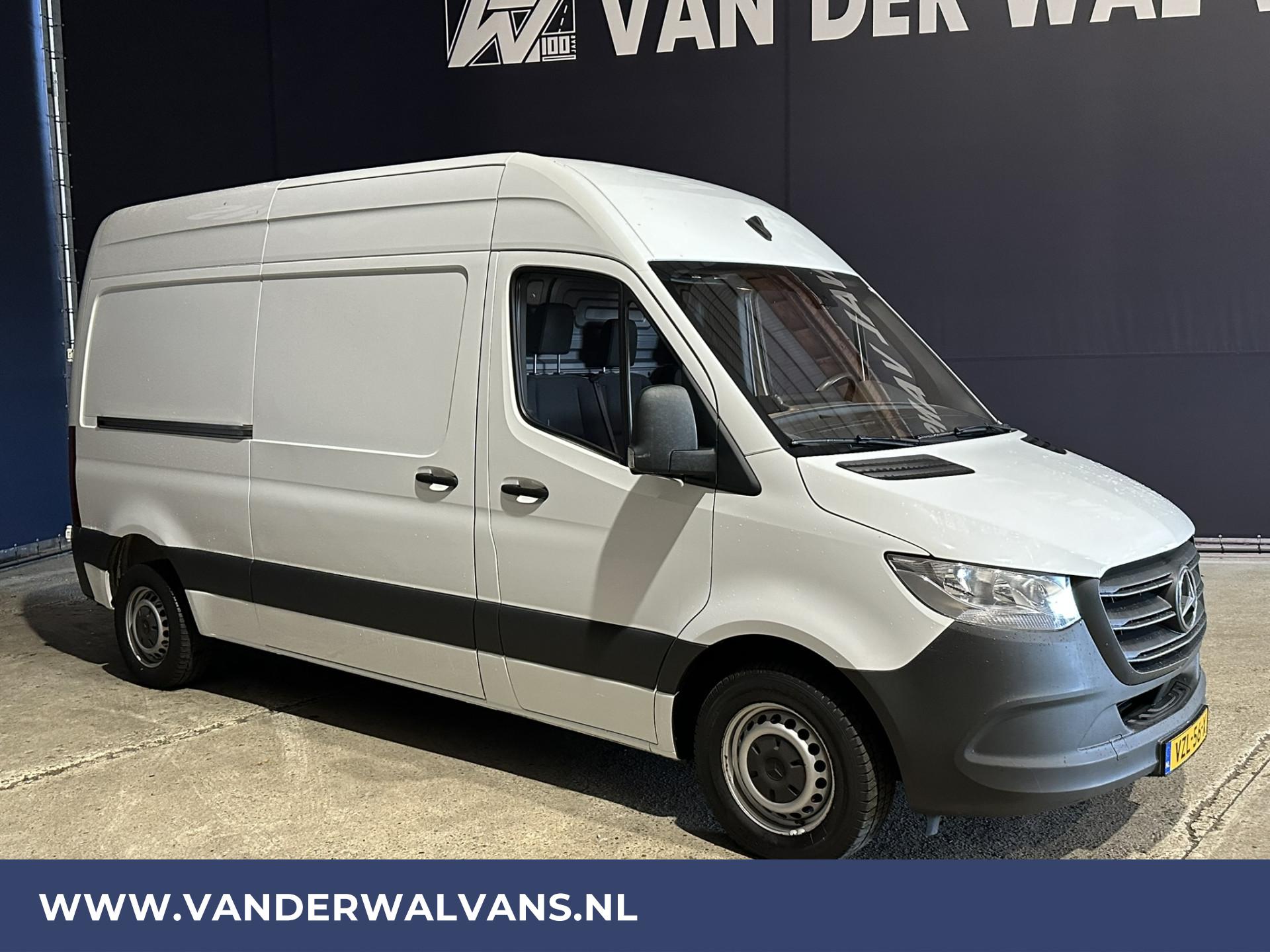 Foto 7 van Mercedes-Benz Sprinter 314CDI 143pk L2H2 Euro6 Airco | Trekhaak | Bijrijdersbank