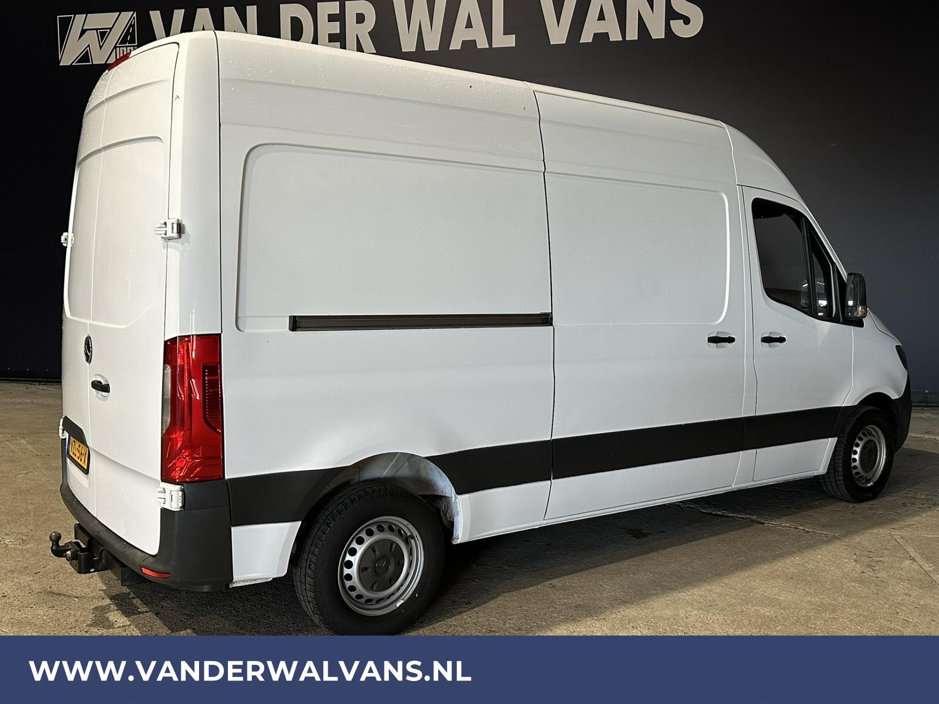 Foto 9 van Mercedes-Benz Sprinter 314CDI 143pk L2H2 Euro6 Airco | Trekhaak | Bijrijdersbank