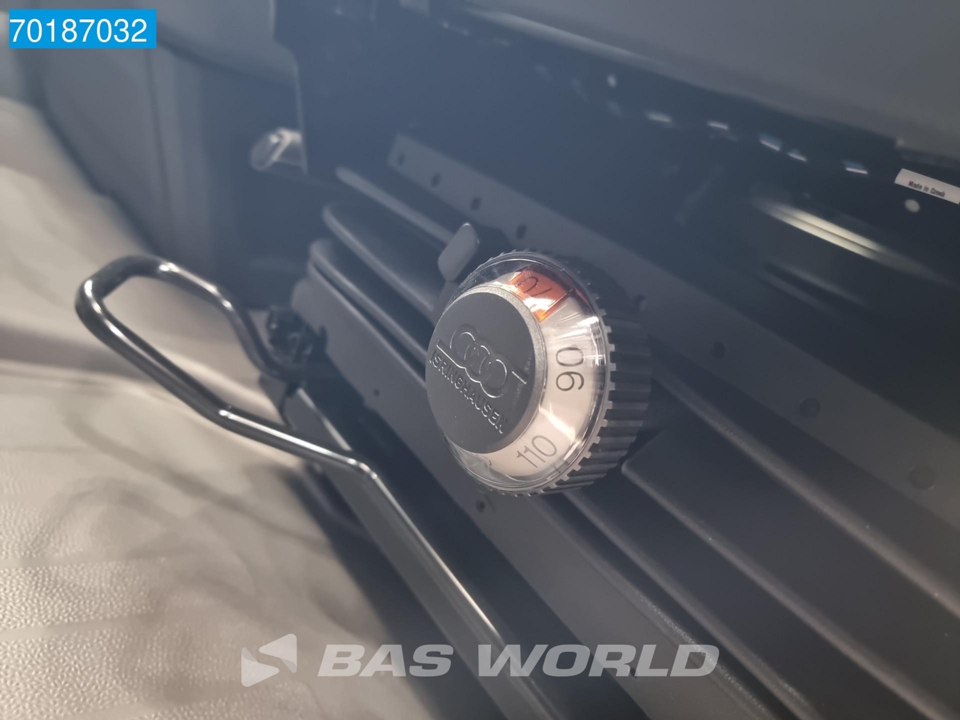 Foto 20 van Volkswagen 140pk Automaat L3H3 ACC LED Camera CarPlay Parkeersensoren v+a L2H2 11m3 Airco