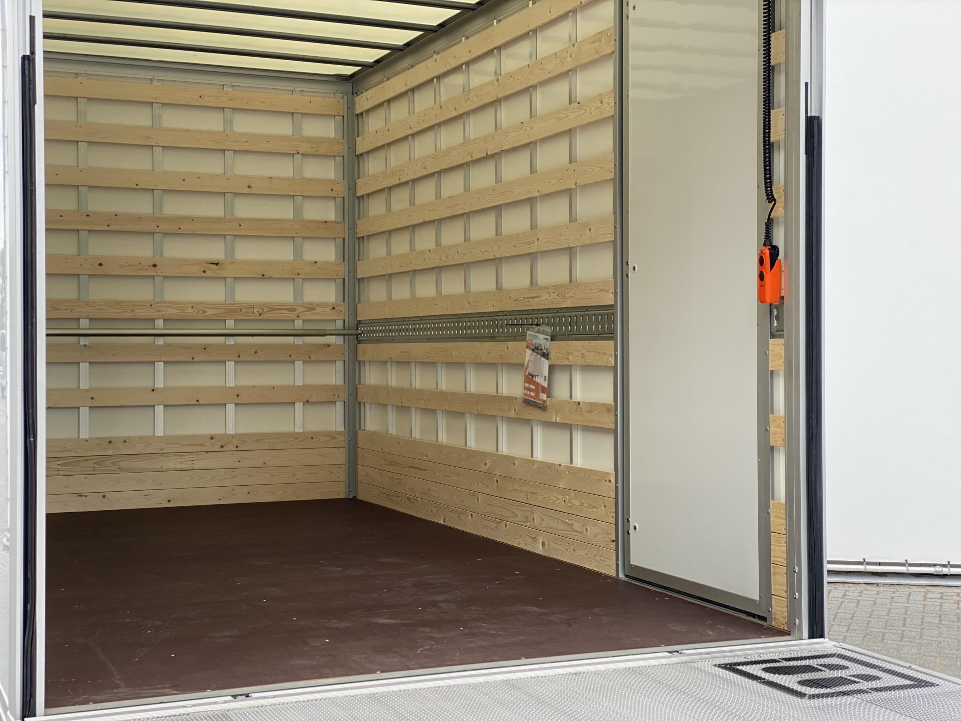 Foto 7 van Renault Master RED T35 2.3 dCi 145 CityBox Bakwagen Laadklep Nieuw!