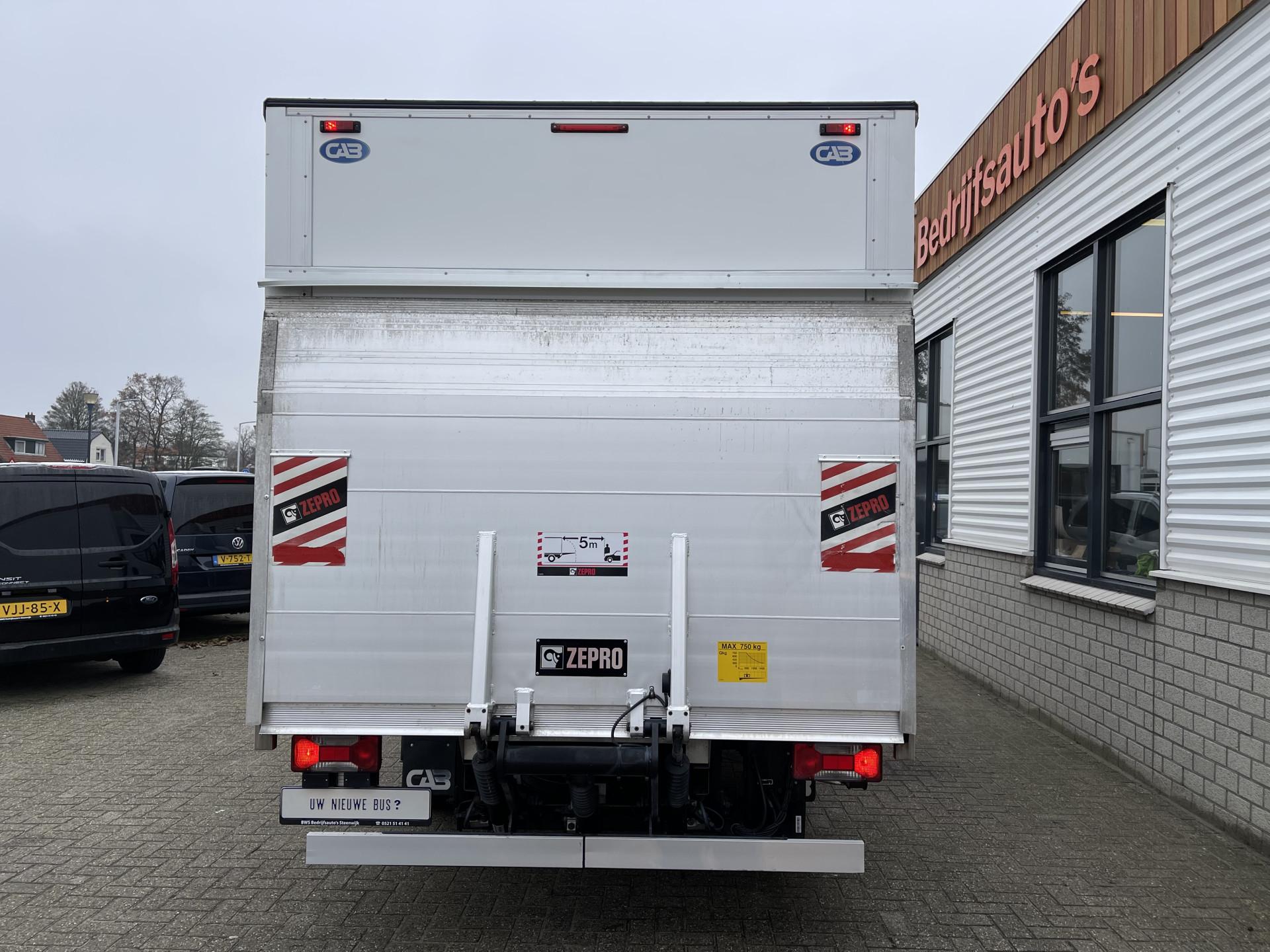 Foto 7 van Iveco Daily 35S14HA8 automaat / bakwagen met Zepro laadklep / vaste prijs rijklaar € 30.950 ex btw