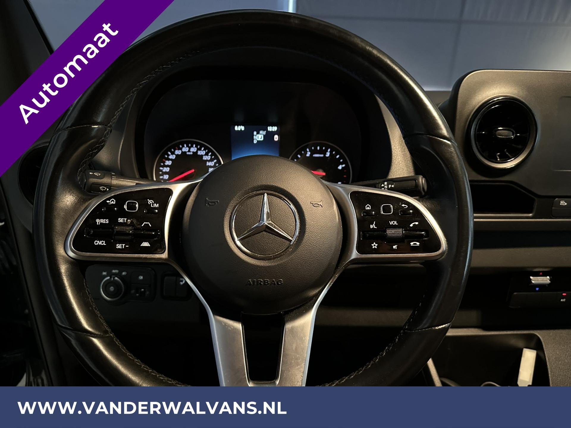 Foto 2 van Mercedes-Benz Sprinter 316 CDI 164pk Automaat Bakwagen + Laadklep Euro6 Airco | Camera