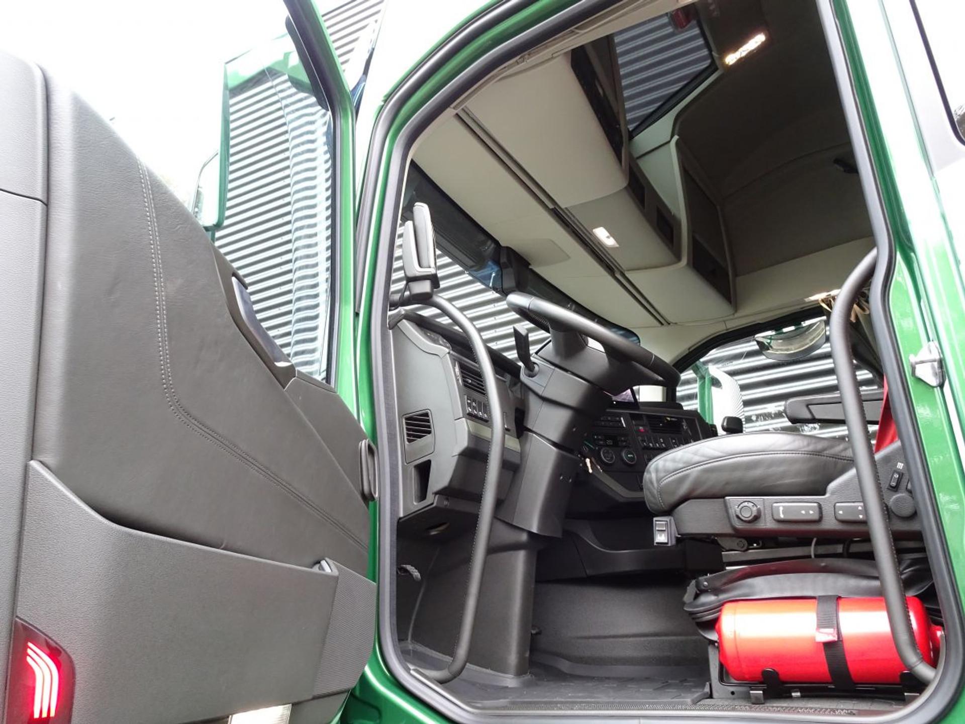 Foto 12 van Volvo FH 540 XXL / 6x4 BOOGIE / FULL SPEC! / 27 dkm!