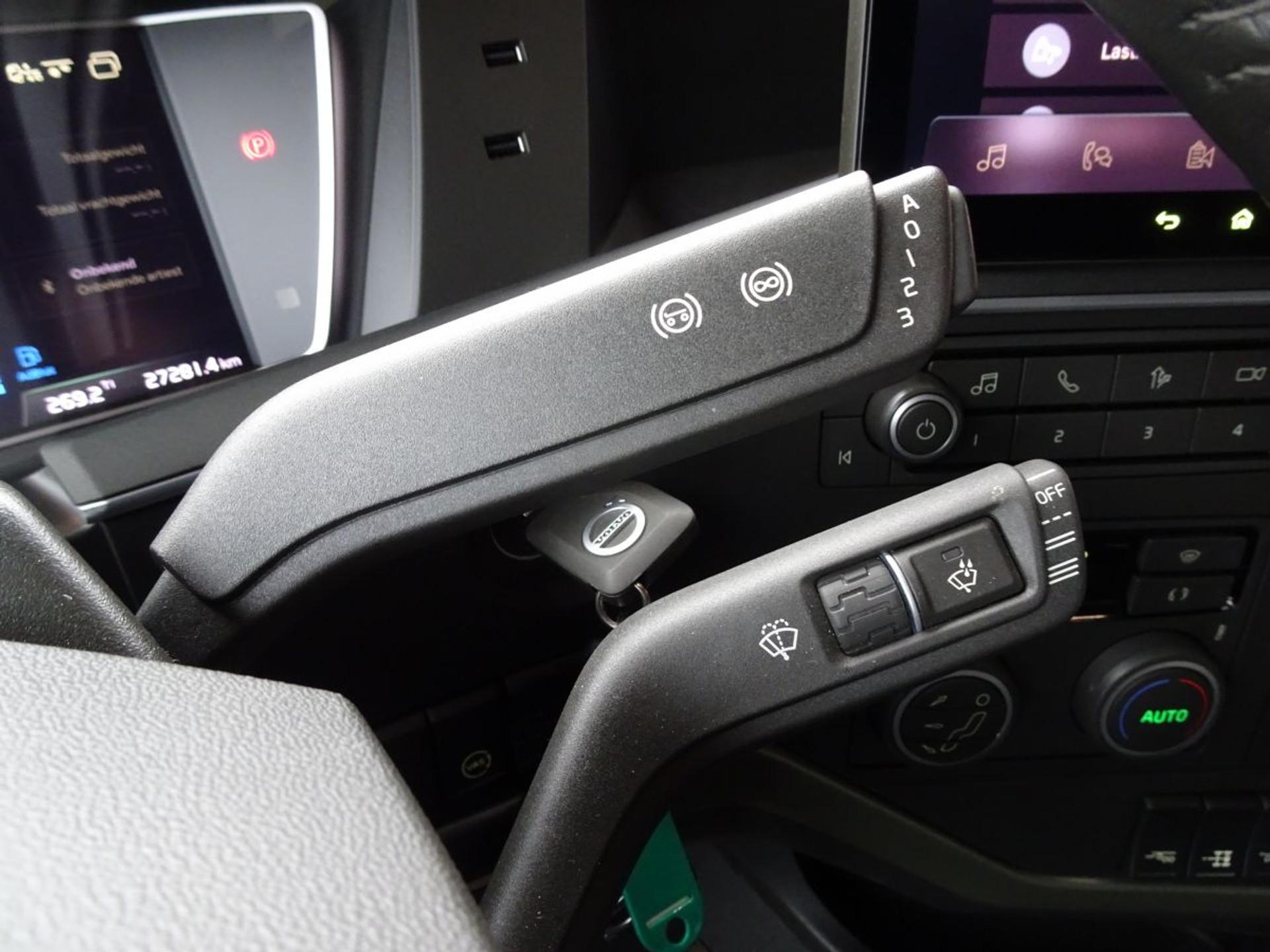 Foto 14 van Volvo FH 540 XXL / 6x4 BOOGIE / FULL SPEC! / 27 dkm!