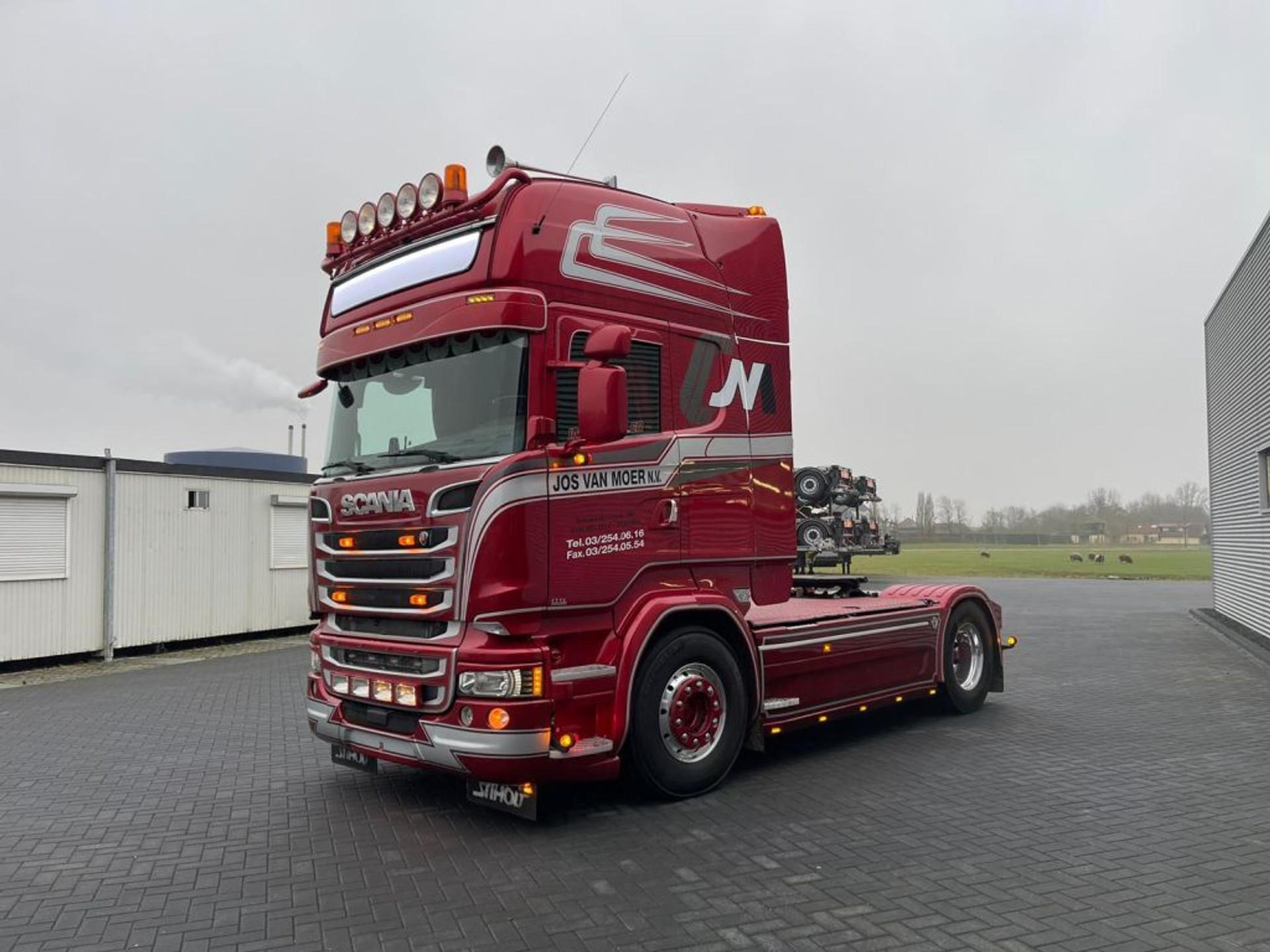 Foto 4 van Scania R520 V8 250.000KM ORIGINAL, SHOW TRUCK, LEATHER SEATS, GOOD CONDITION!