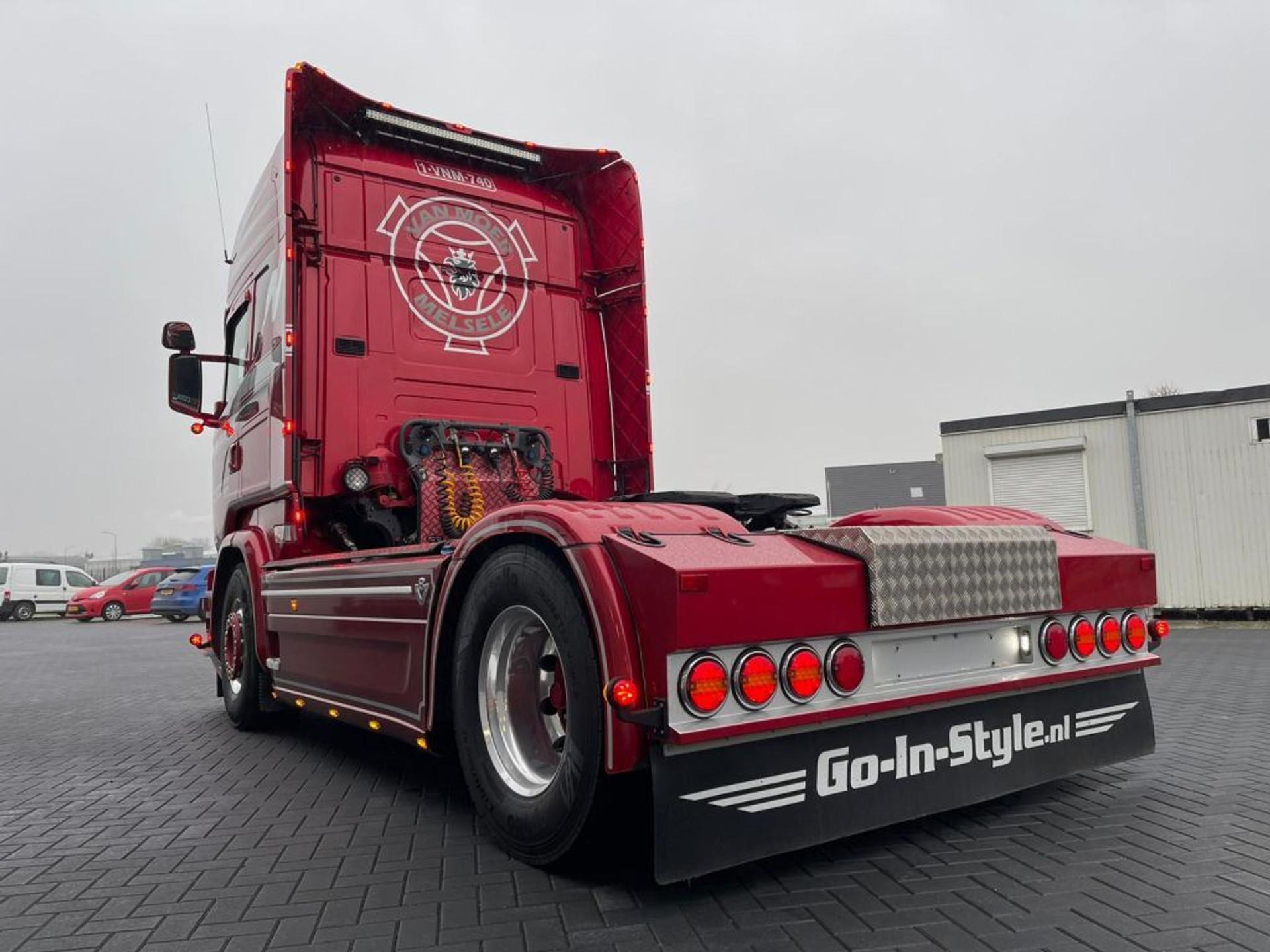 Foto 5 van Scania R520 V8 250.000KM ORIGINAL, SHOW TRUCK, LEATHER SEATS, GOOD CONDITION!