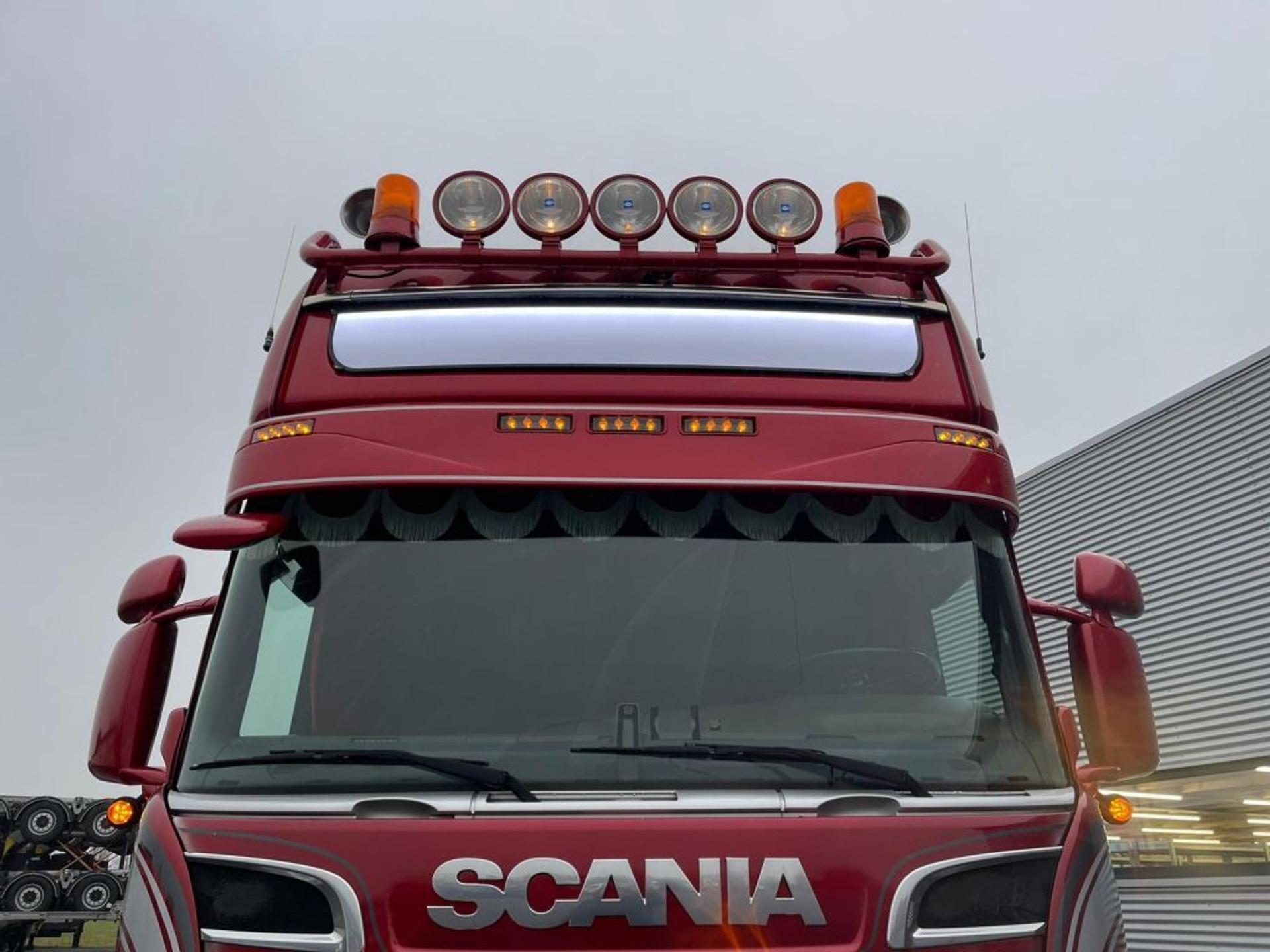 Foto 8 van Scania R520 V8 250.000KM ORIGINAL, SHOW TRUCK, LEATHER SEATS, GOOD CONDITION!