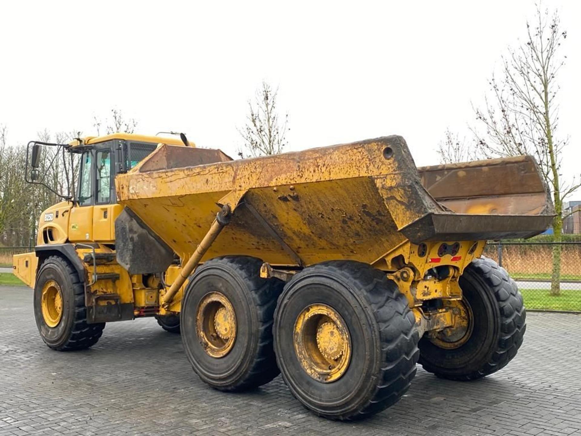 Foto 3 van Bell B25D | 6X6 | AIRCO | 42 TON