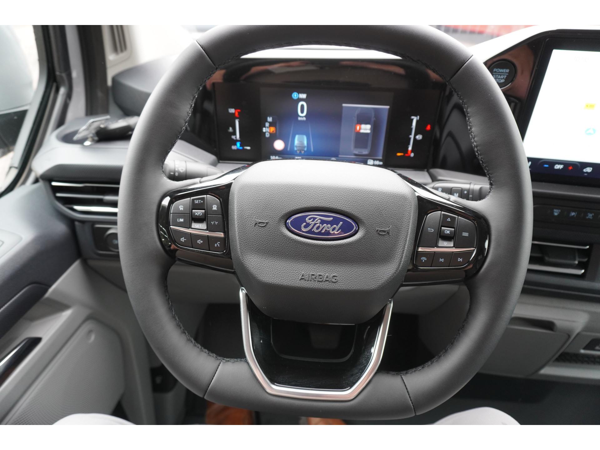 Foto 15 van Ford 320L 2.0 TDCI 170PK L2H1 Limited Automaat