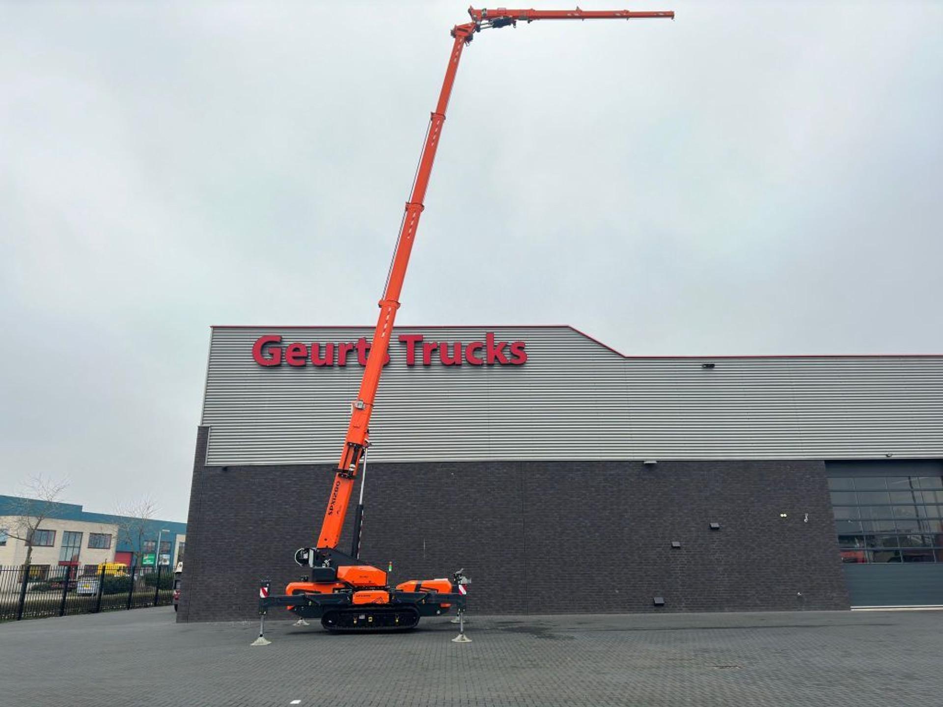 Foto 4 van Jekko SPX1280 + JIB 1502.3HL RUPS TELESCOOP KRAAN/RAUPENKRAN/TELESCOPIC CRAWLER CRANE