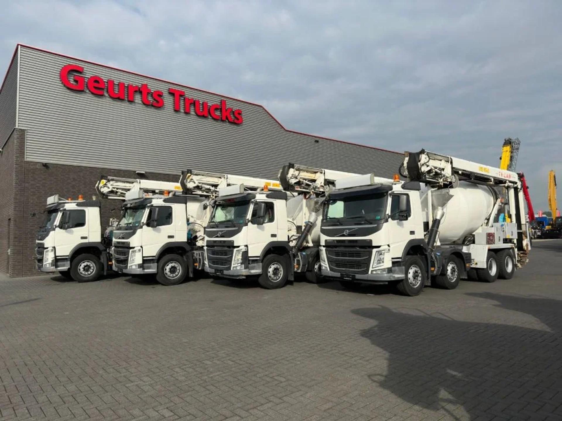 Foto 29 van Volvo FM 410 8X4 + STETTER 9 M3 MIXER/MISCHER + THEAM 15 M TRANSPORTBAND/BELT