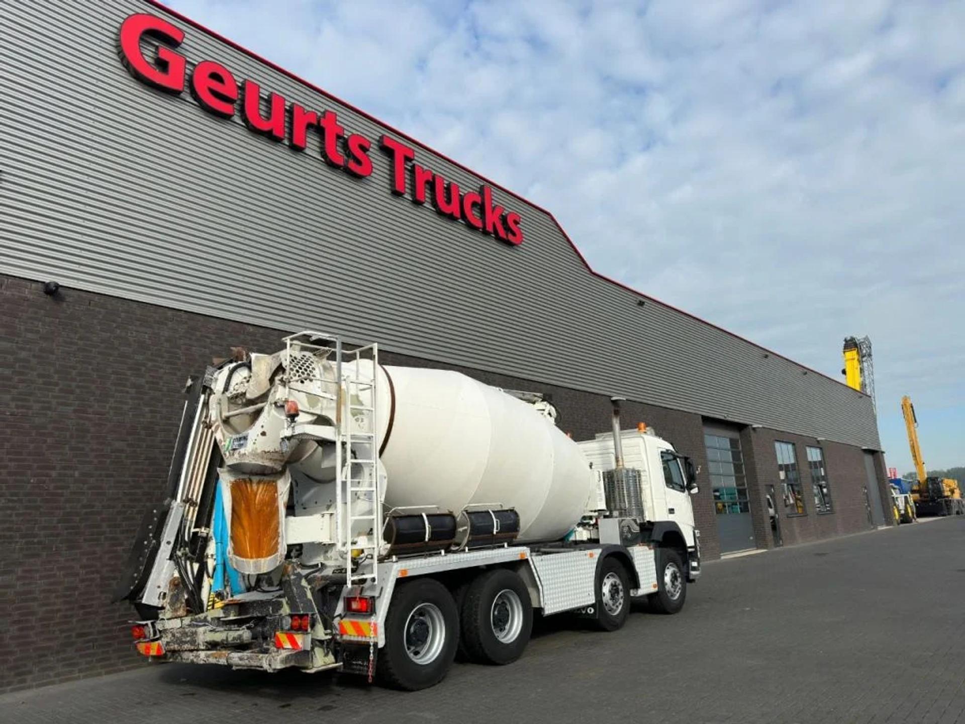 Foto 5 van Volvo FM 410 8X4 + STETTER 9 M3 MIXER/MISCHER + THEAM 15 M TRANSPORTBAND/BELT