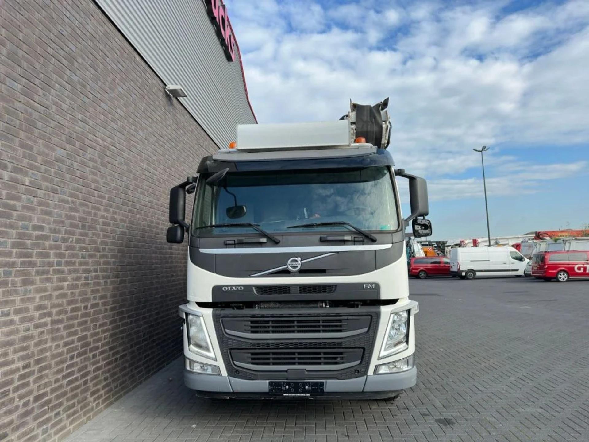Foto 7 van Volvo FM 410 8X4 + STETTER 9 M3 MIXER/MISCHER + THEAM 15 M TRANSPORTBAND/BELT