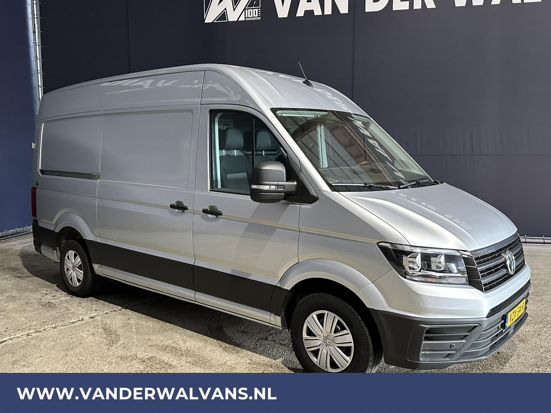 Foto 10 van Volkswagen Crafter 2.0 TDI 140pk L3H3 L2H2 Euro6 Airco | 3000kg Trekhaak | Navigatie