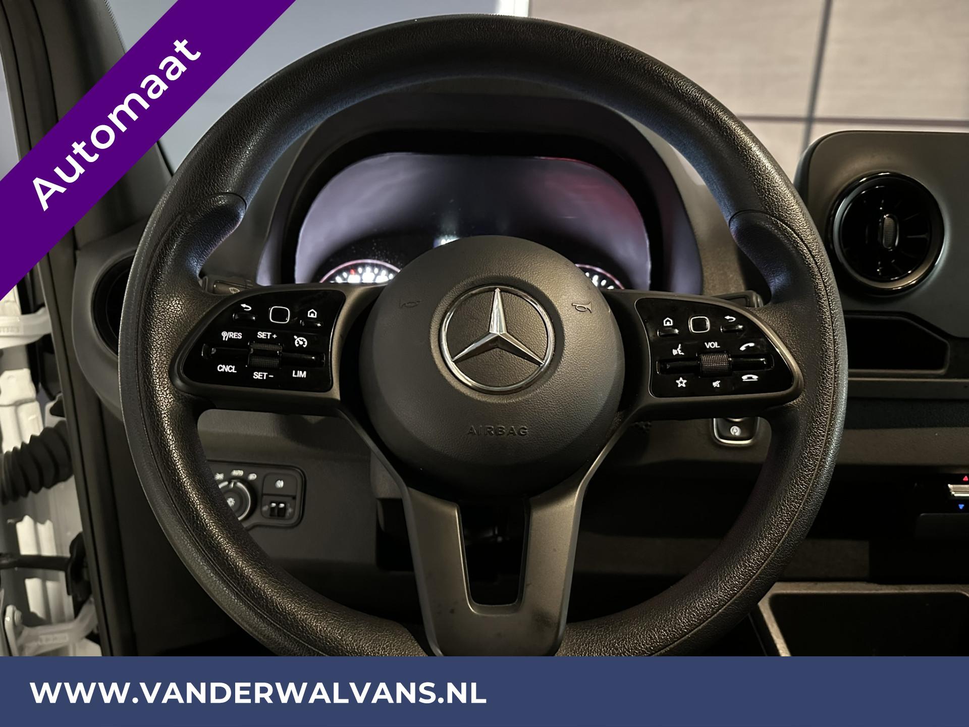 Foto 7 van Mercedes-Benz Sprinter 317 CDI 170pk 9G-Tronic Automaat L3H2 Euro6 Airco | 3500kg Trekhaak | Camera | Apple Carplay