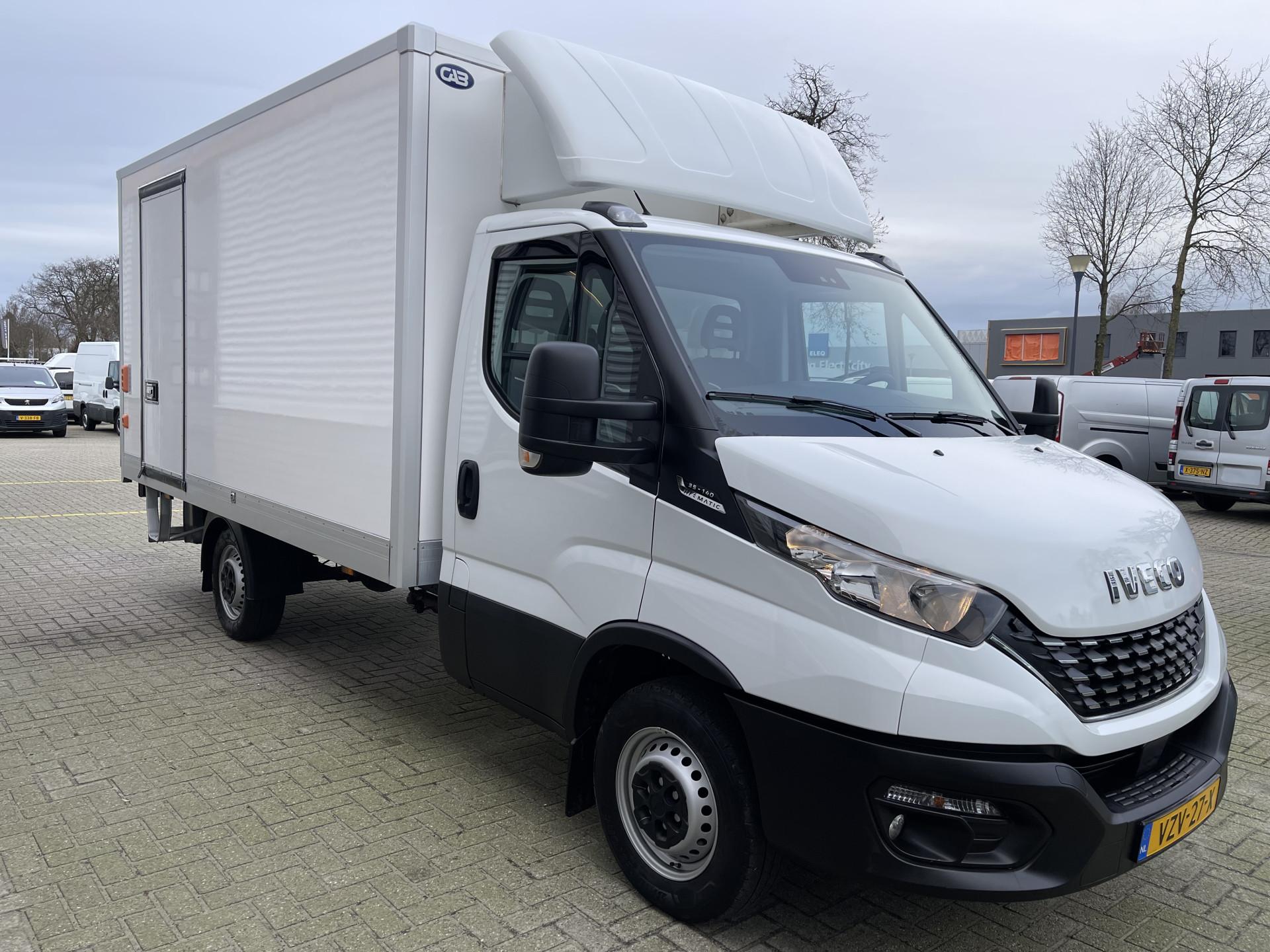 Foto 4 van Iveco Daily 35S14 2.3 Himatic automaat / bakwagen met laadklep / lease vanaf € 554