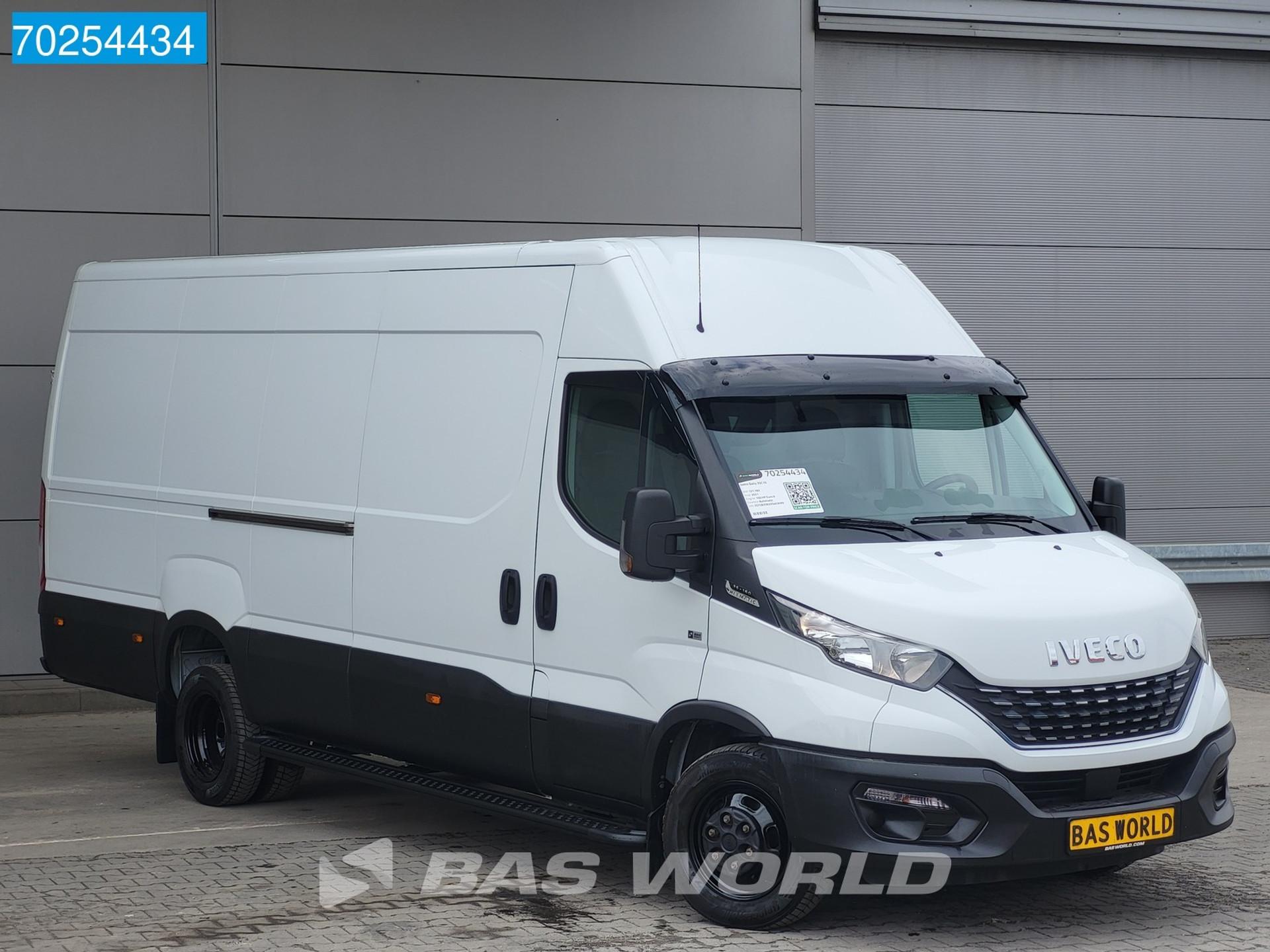 Foto 5 van Iveco 35C16 Automaat Dubbellucht Lang L3H2 Airco 3500kg trekgewicht 16m3 Airco