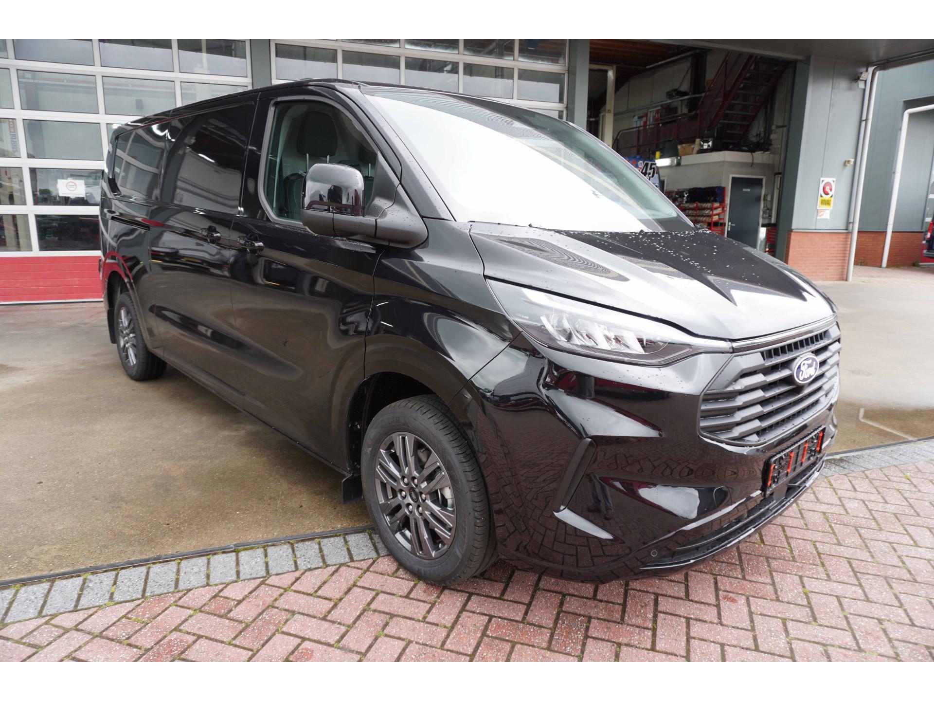 Foto 2 van Ford 320L 2.0 TDCI 170PK L2H1 Limited Automaat