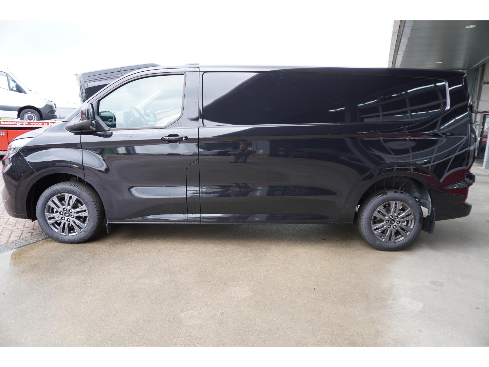 Foto 8 van Ford 320L 2.0 TDCI 170PK L2H1 Limited Automaat