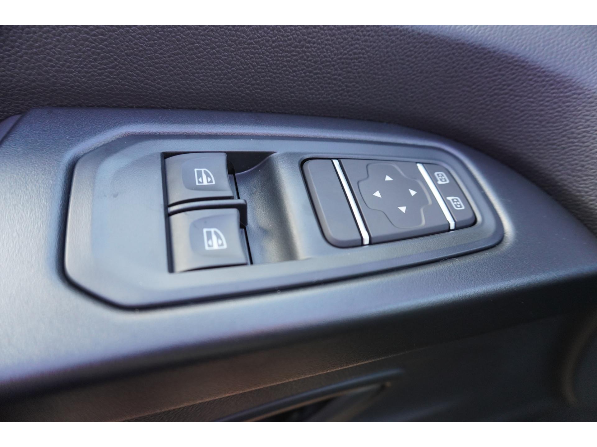 Foto 18 van Renault 2.0 dCi 130PK T30 L2H1 Work Edition