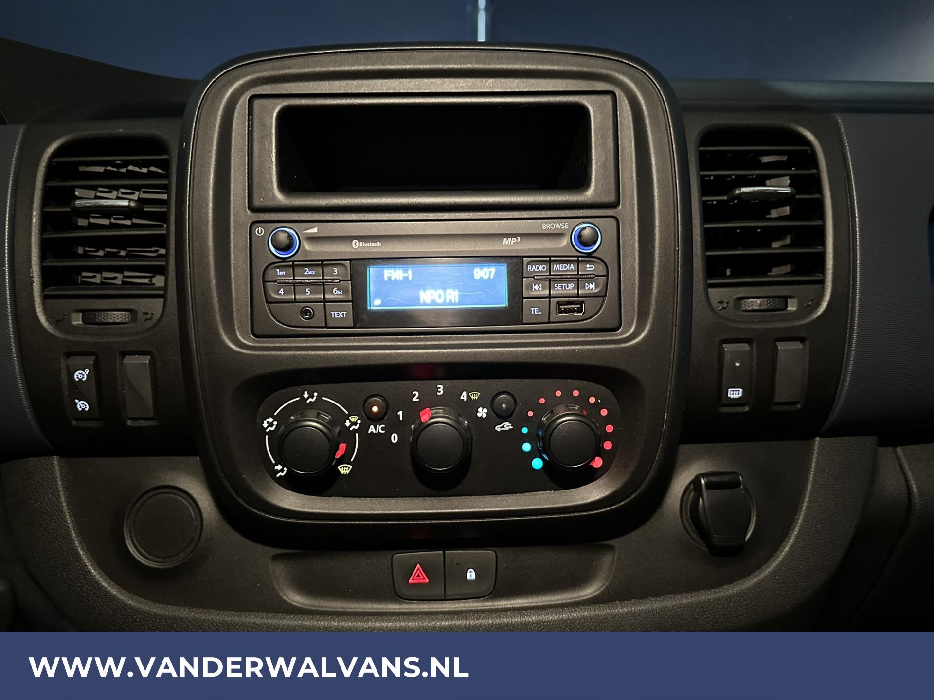 Foto 5 van Opel Vivaro 1.6 CDTI L1H1 Euro6 Airco | Trekhaak | Cruisecontrol