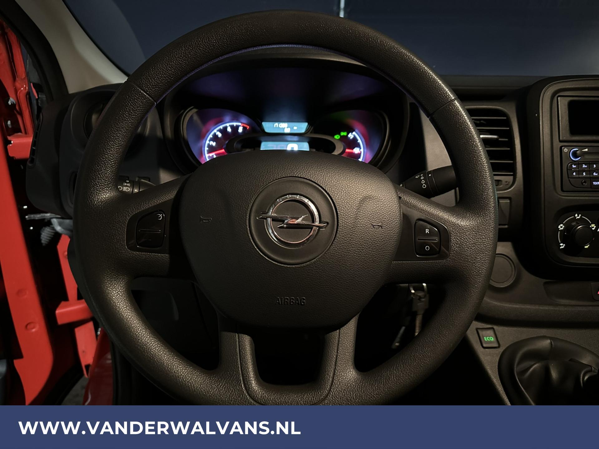 Foto 7 van Opel Vivaro 1.6 CDTI L1H1 Euro6 Airco | Trekhaak | Cruisecontrol