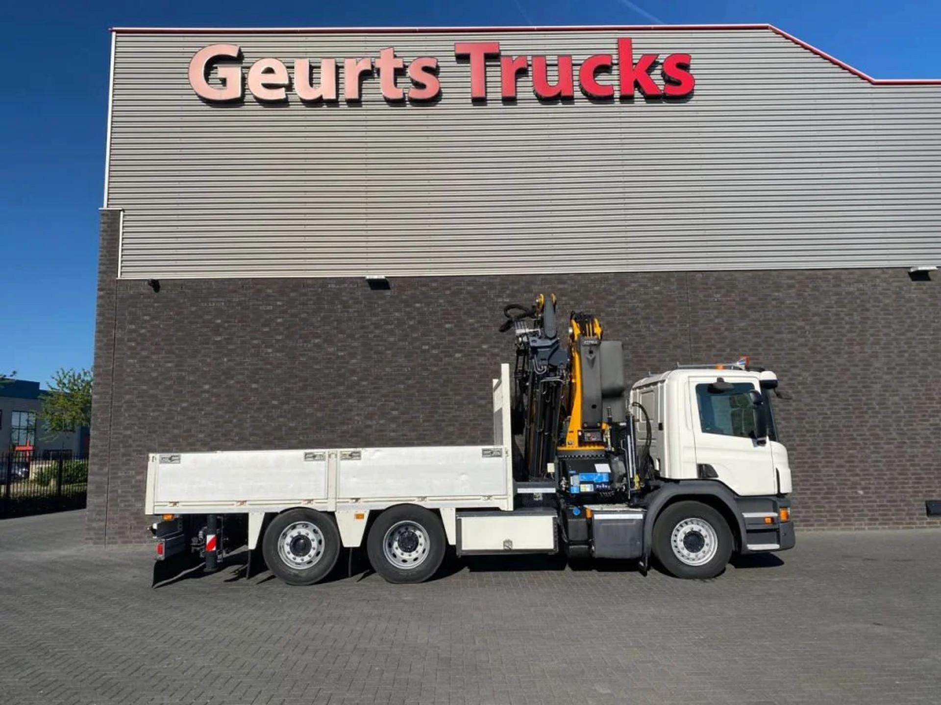 Foto 10 van Scania P250 6X2 + COPMA 510.7 + JIB J4 KRAAN/KRAN/CRANE/MONTAGEKRAN/DACHDECKERKRAN/DAKWERKEN/ROOF CRANE