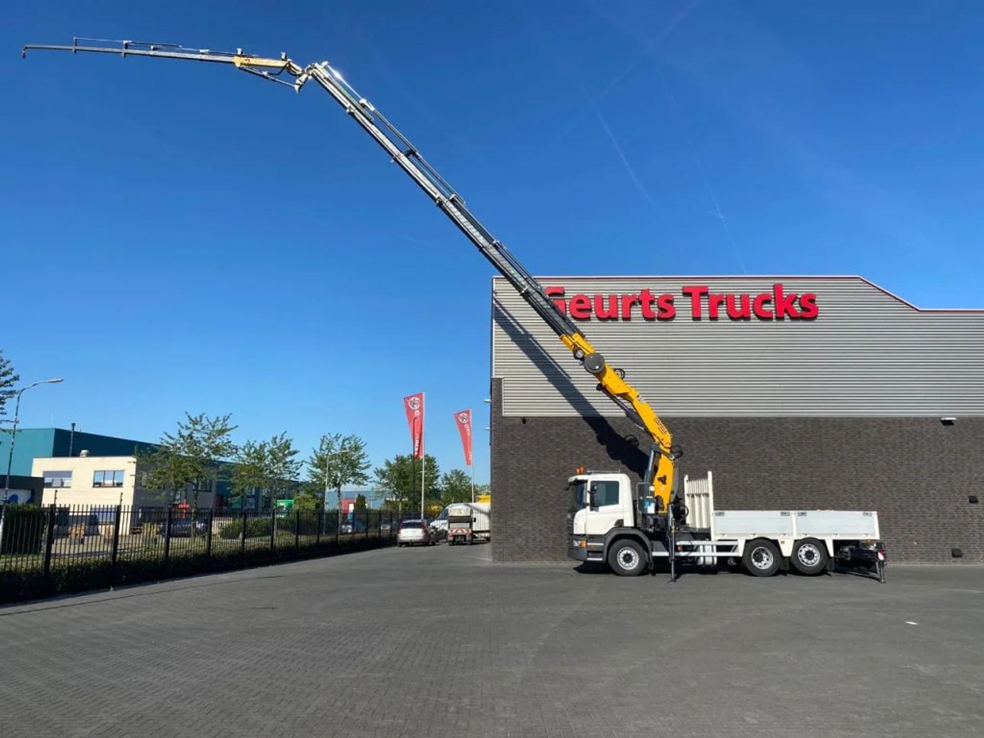 Foto 5 van Scania P250 6X2 + COPMA 510.7 + JIB J4 KRAAN/KRAN/CRANE/MONTAGEKRAN/DACHDECKERKRAN/DAKWERKEN/ROOF CRANE