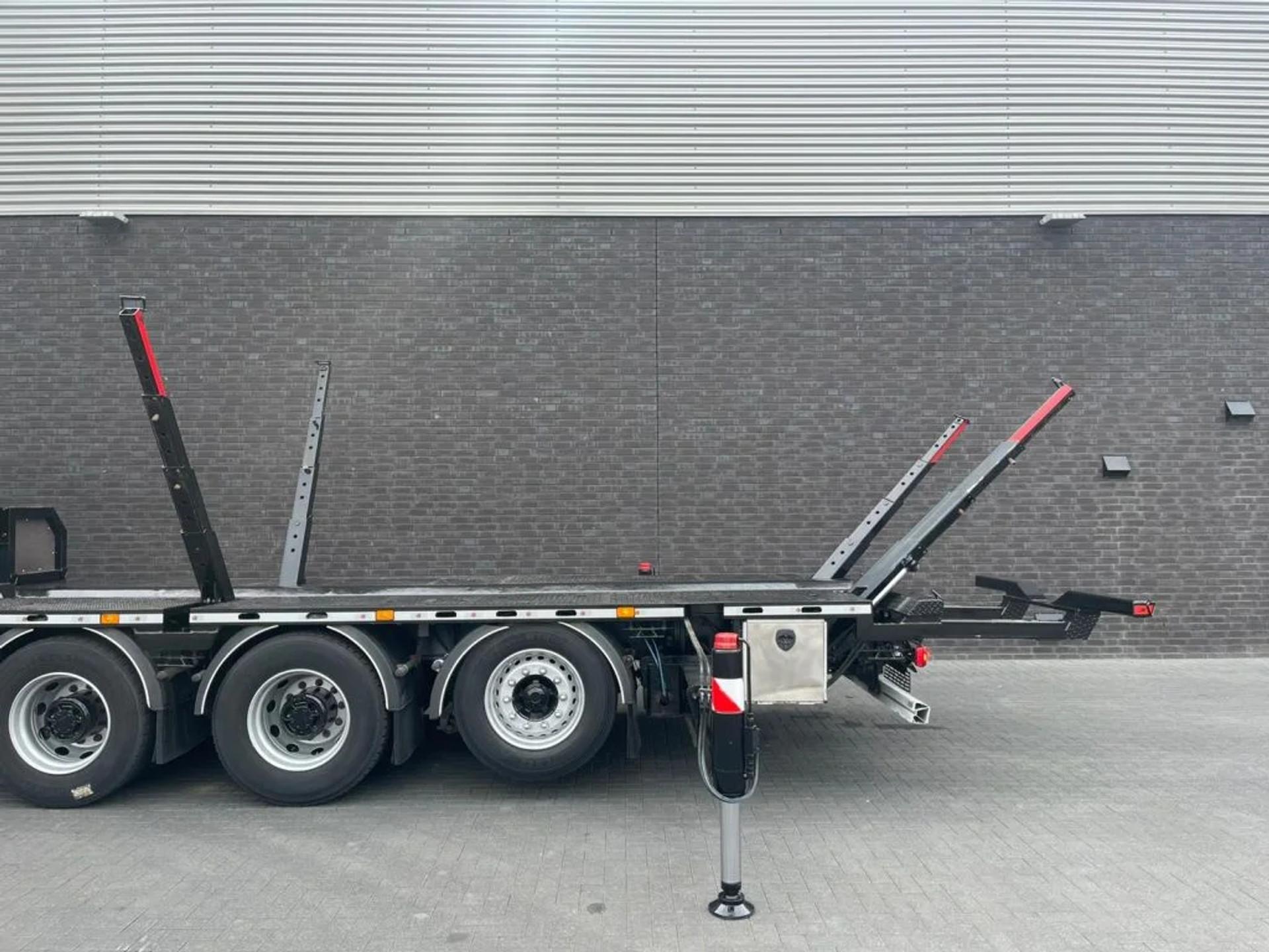Foto 18 van Volvo FMX 540 10X4 + EFFER 1255/7S + JIB 6S HD KRAAN/KRAN/CRANE/GRUA