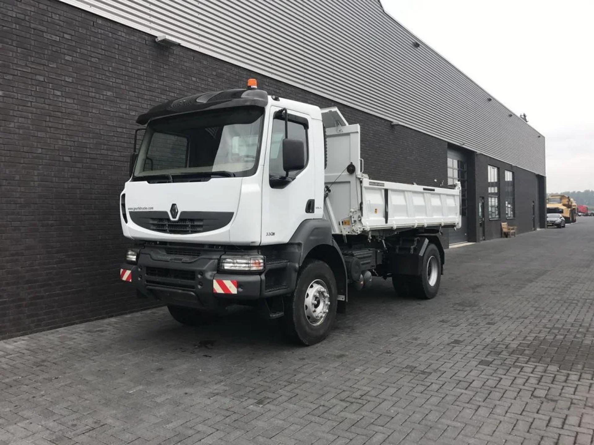 Foto 2 van Renault Kerax 330 DXI 4X2 KIPPER/TIPPER ONLY 27.000 KM !!!!!